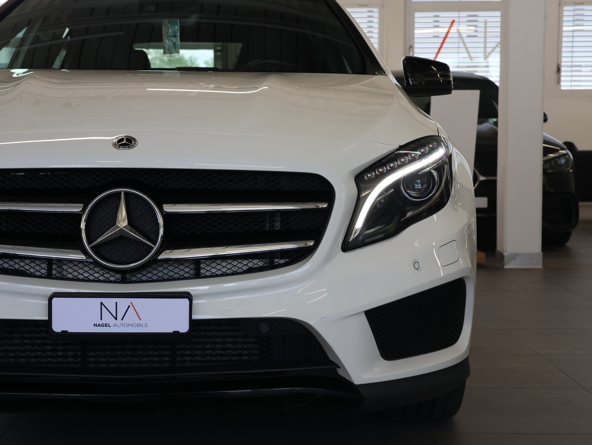 MERCEDES-BENZ GLA 250 4Matic 7G-DCT *Sitzheizung* *Rückfahrkamera* *Panoramadach*-image-8