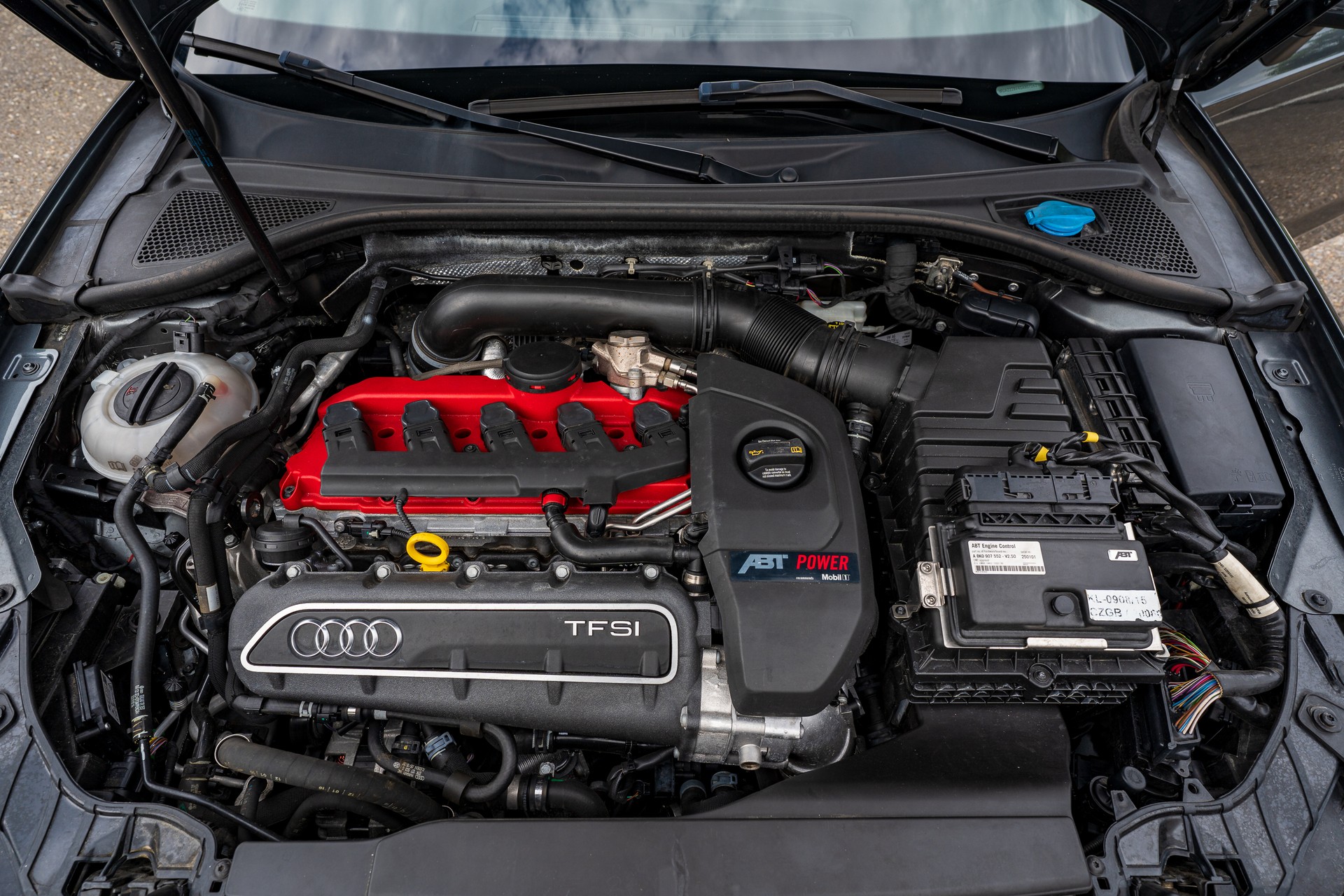 AUDI RS3 2.5 T FSI quattro S-Tronic-image-6