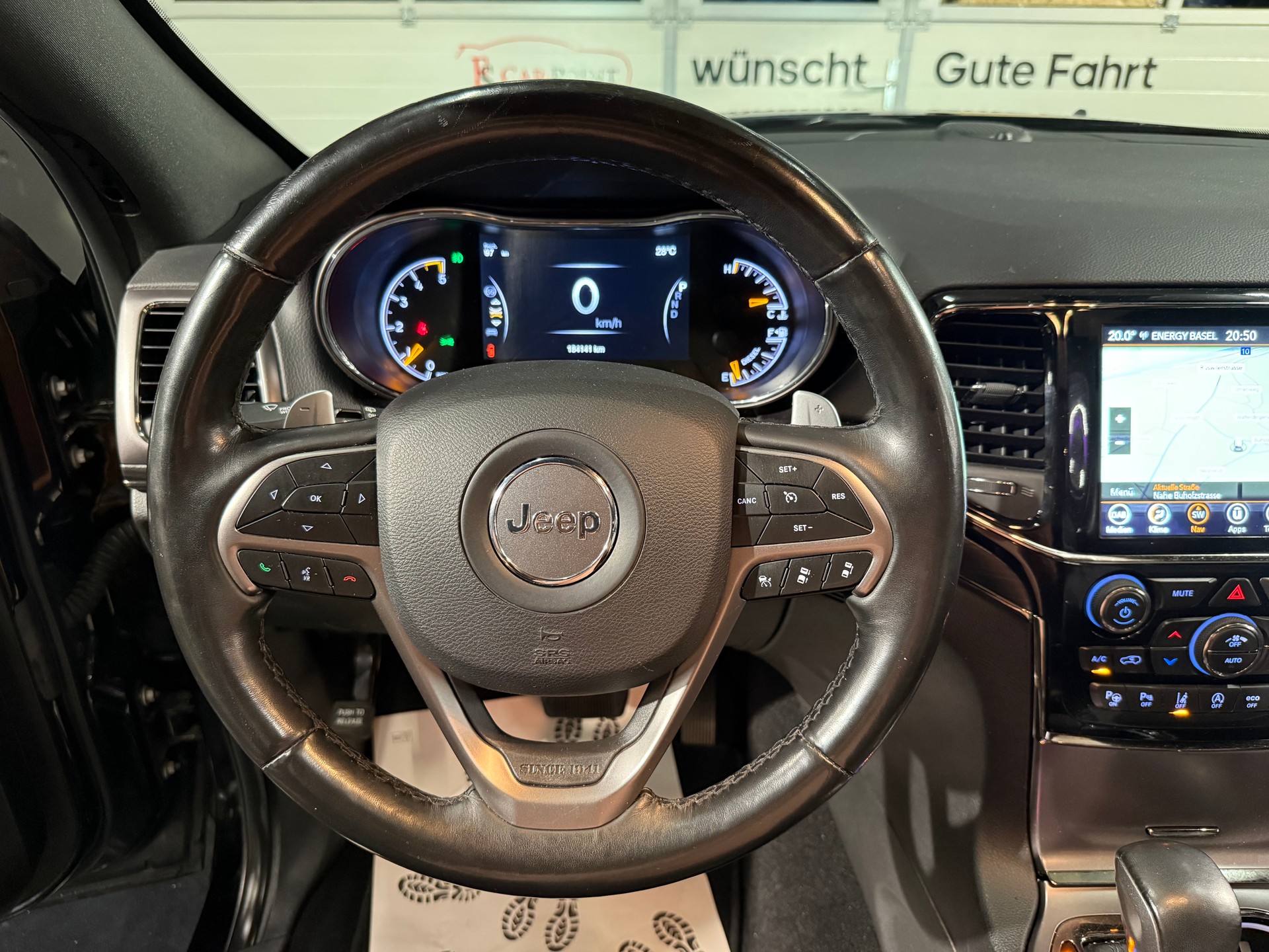 JEEP Grand Cherokee 3.0 CRD Night Eagle Automatic-image-27