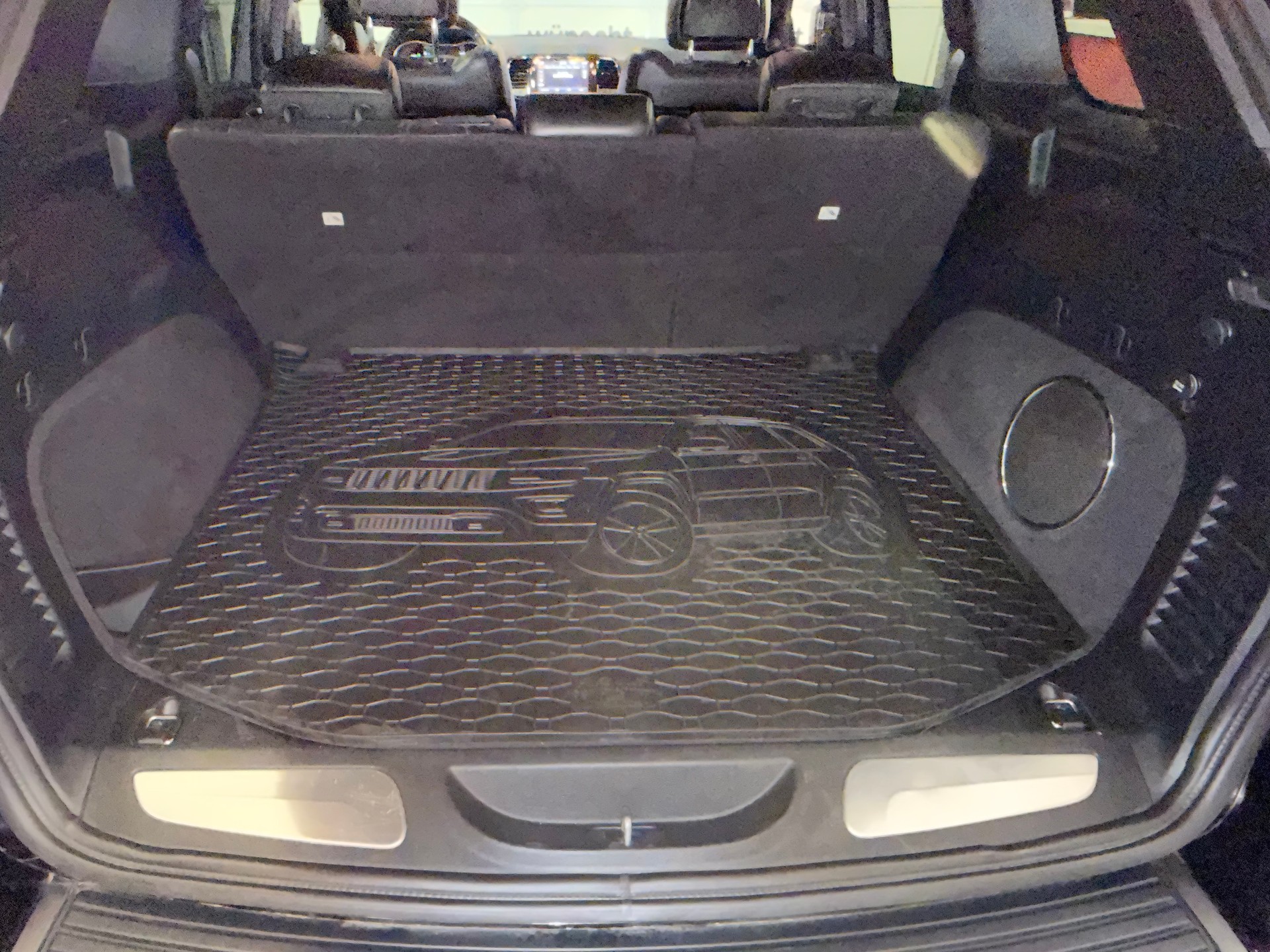JEEP Grand Cherokee 3.0 CRD Night Eagle Automatic-image-17