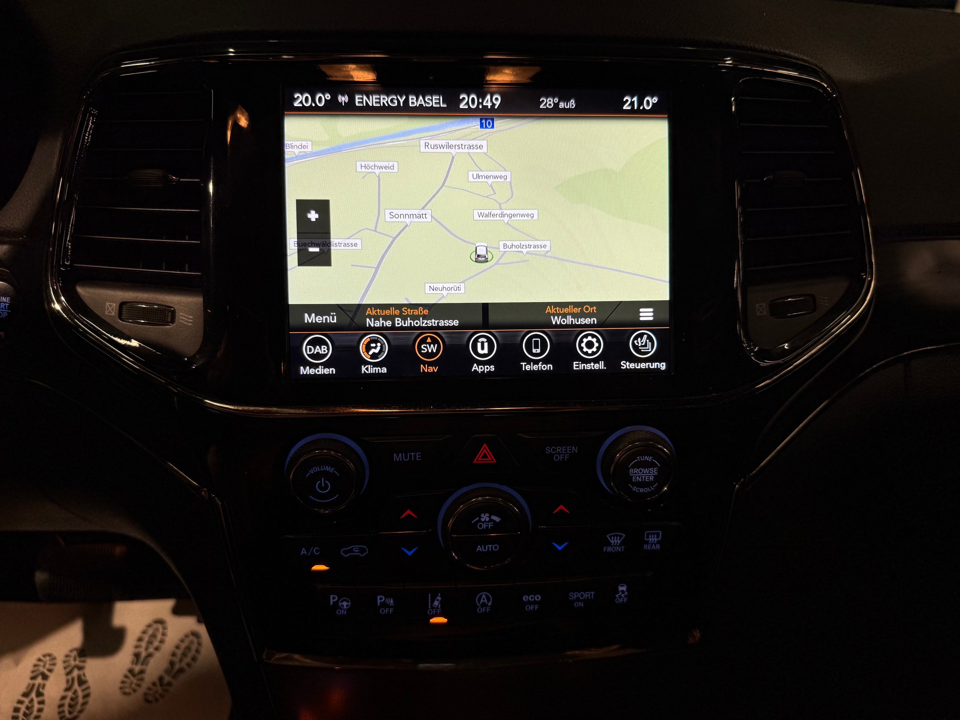 JEEP Grand Cherokee 3.0 CRD Night Eagle Automatic-image-22
