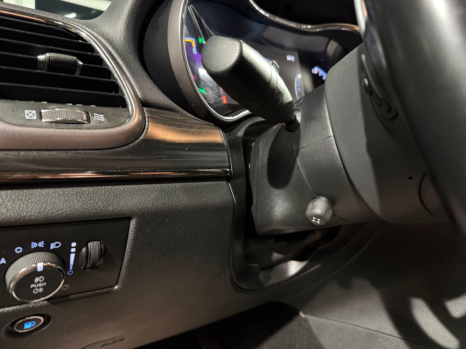 JEEP Grand Cherokee 3.0 CRD Night Eagle Automatic-image-26