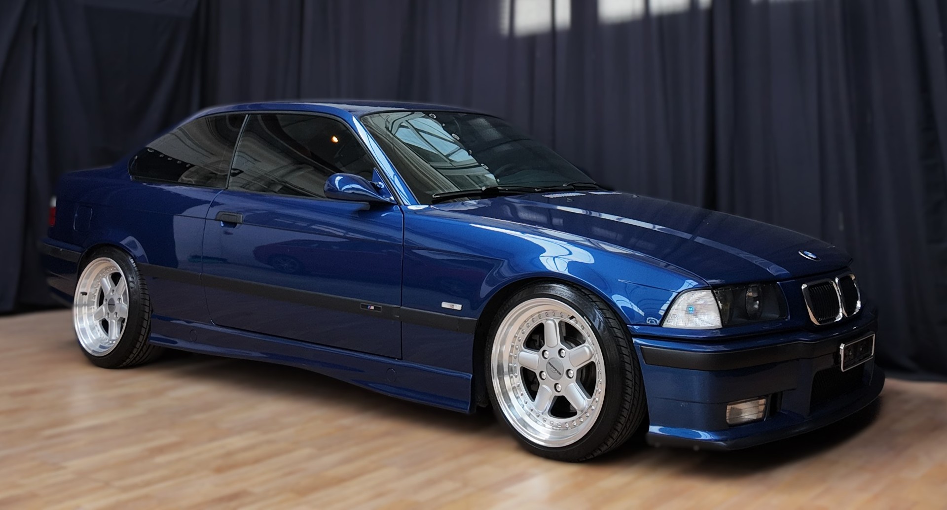 BMW 328i Coupé M-Sport-image-0