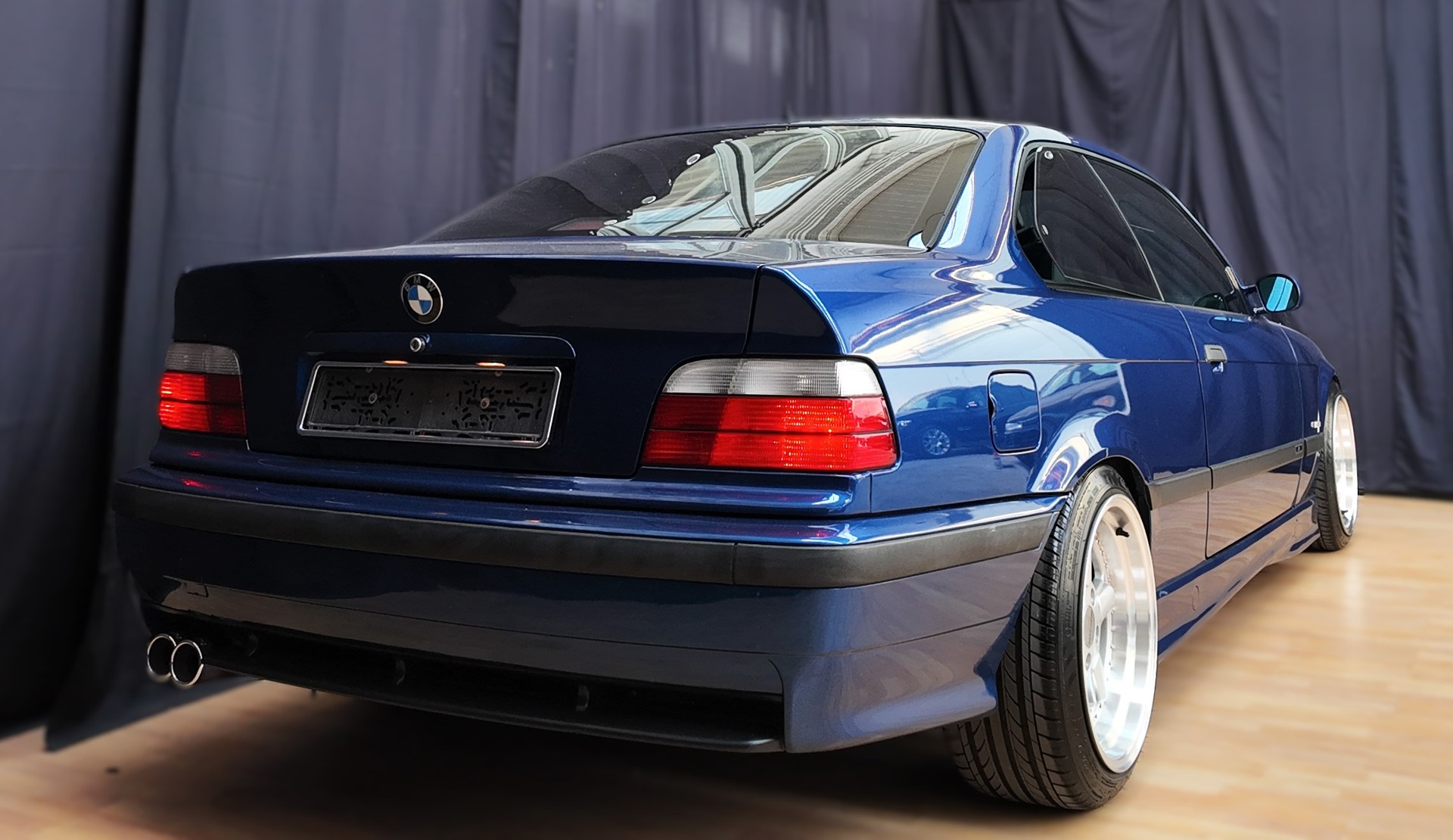 BMW 328i Coupé M-Sport-image-5