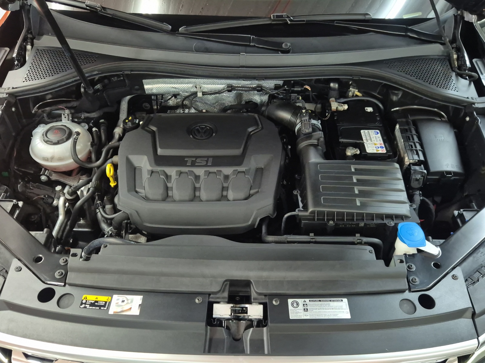 VW Tiguan 2.0TSI Highline 4Motion DSG-image-15