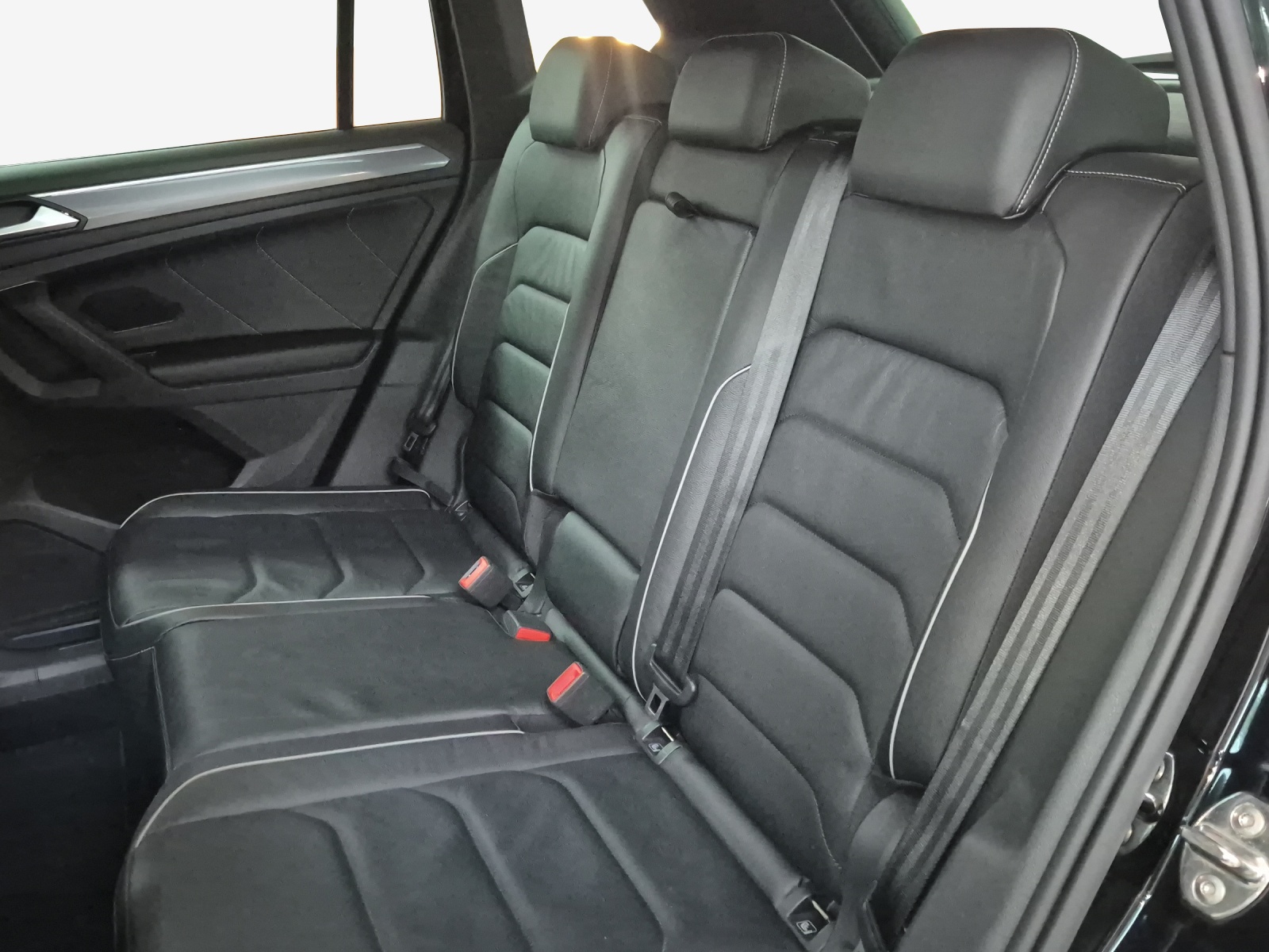 VW Tiguan 2.0TSI Highline 4Motion DSG-image-11