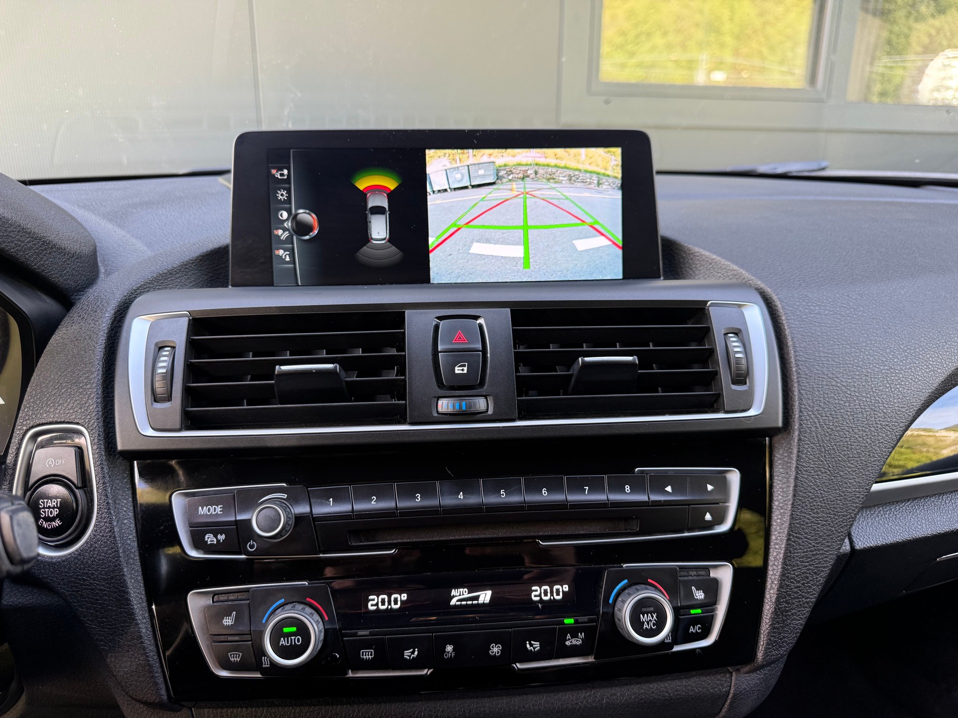BMW 120d xDrive M Sport Steptronic-image-10