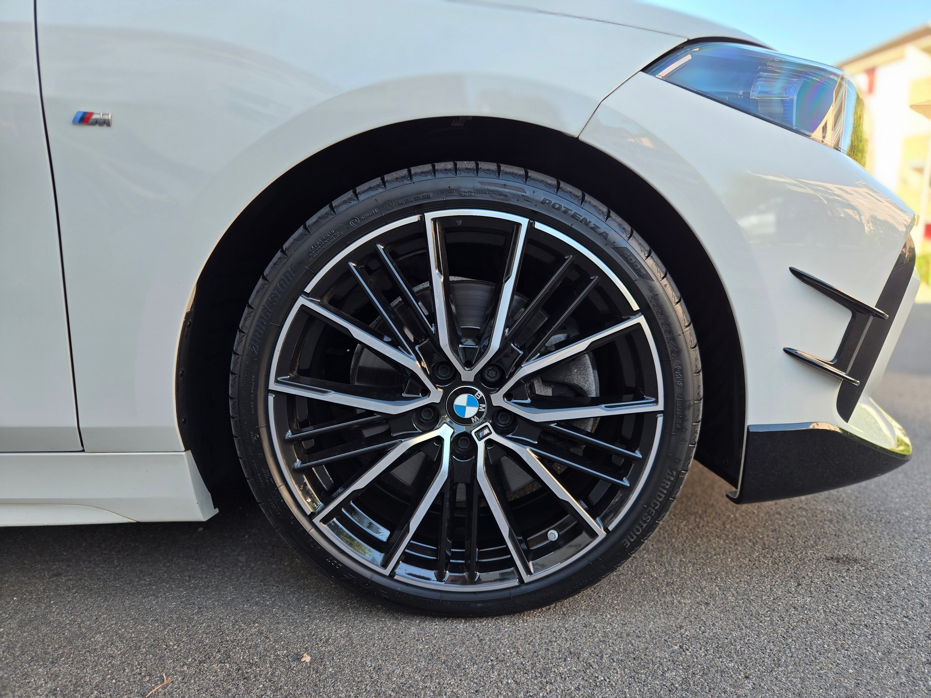 BMW 120d xDrive Steptronic M Sport Performance-image-7