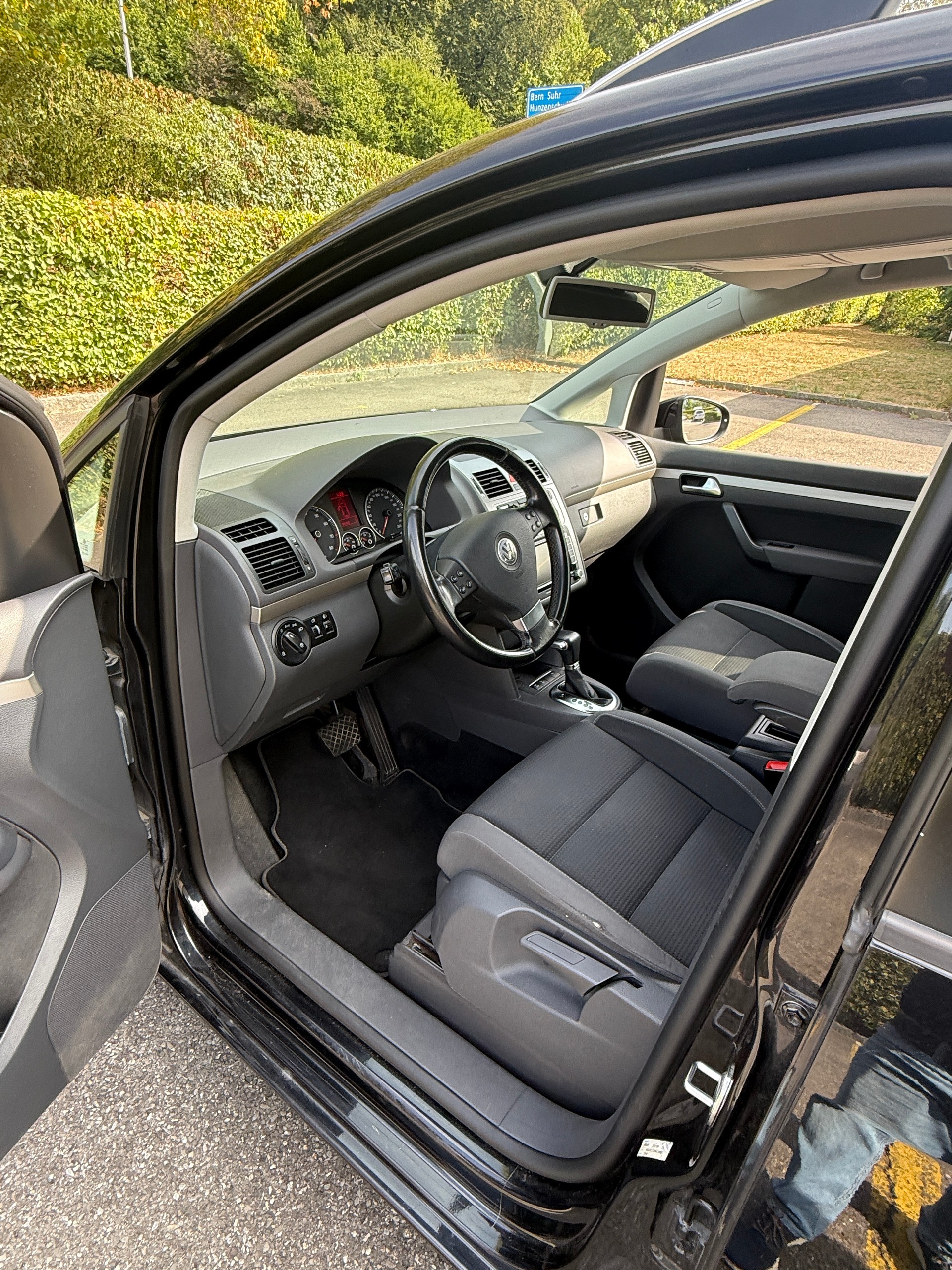VW Touran 1.4 TSI Highline DSG-image-9