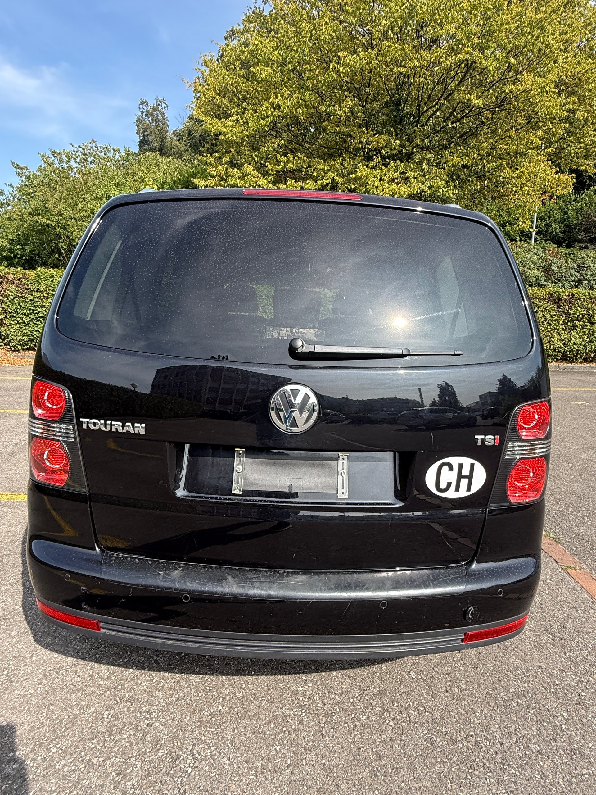 VW Touran 1.4 TSI Highline DSG-image-3