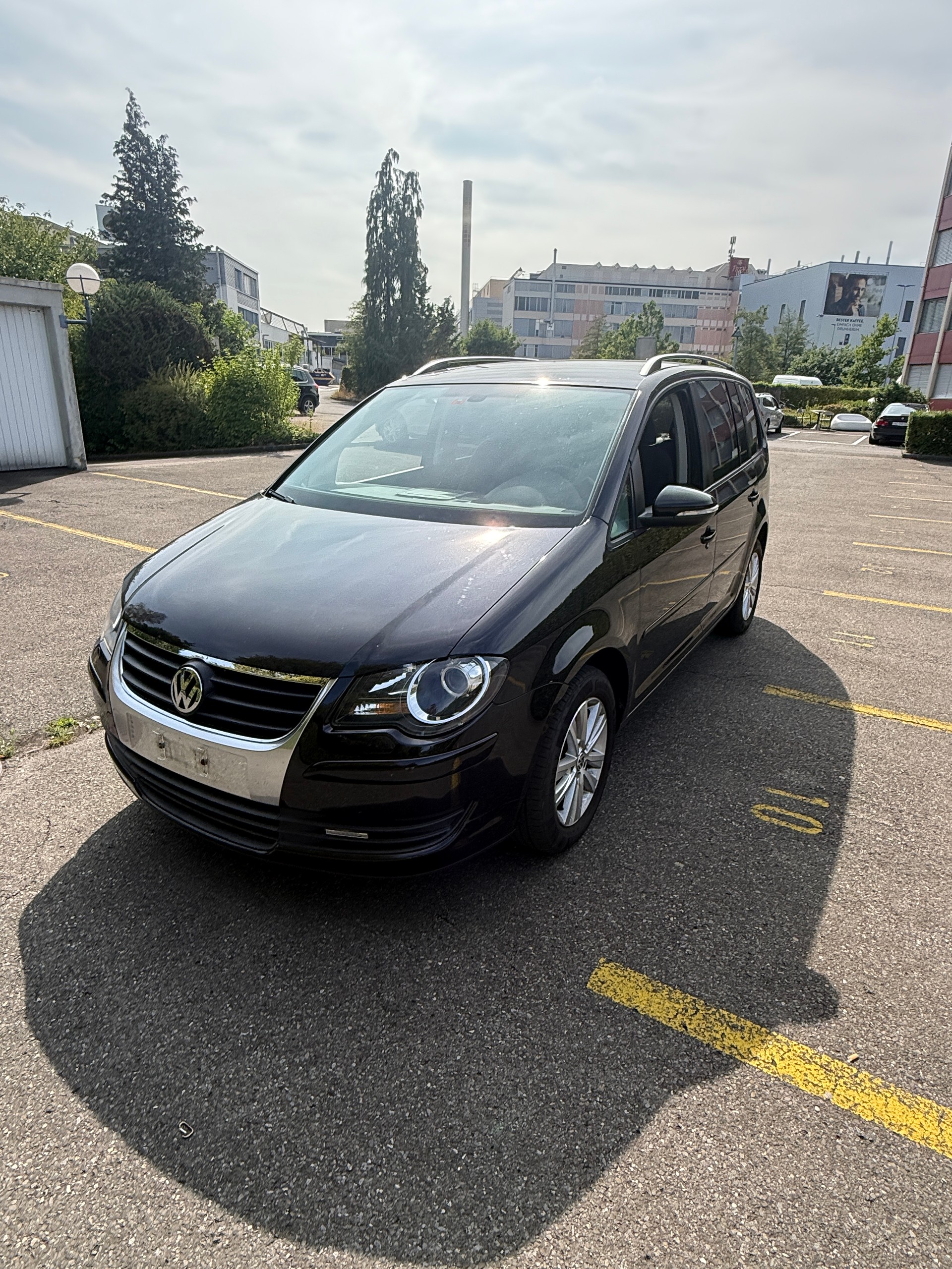 VW Touran 1.4 TSI Highline DSG-image-0