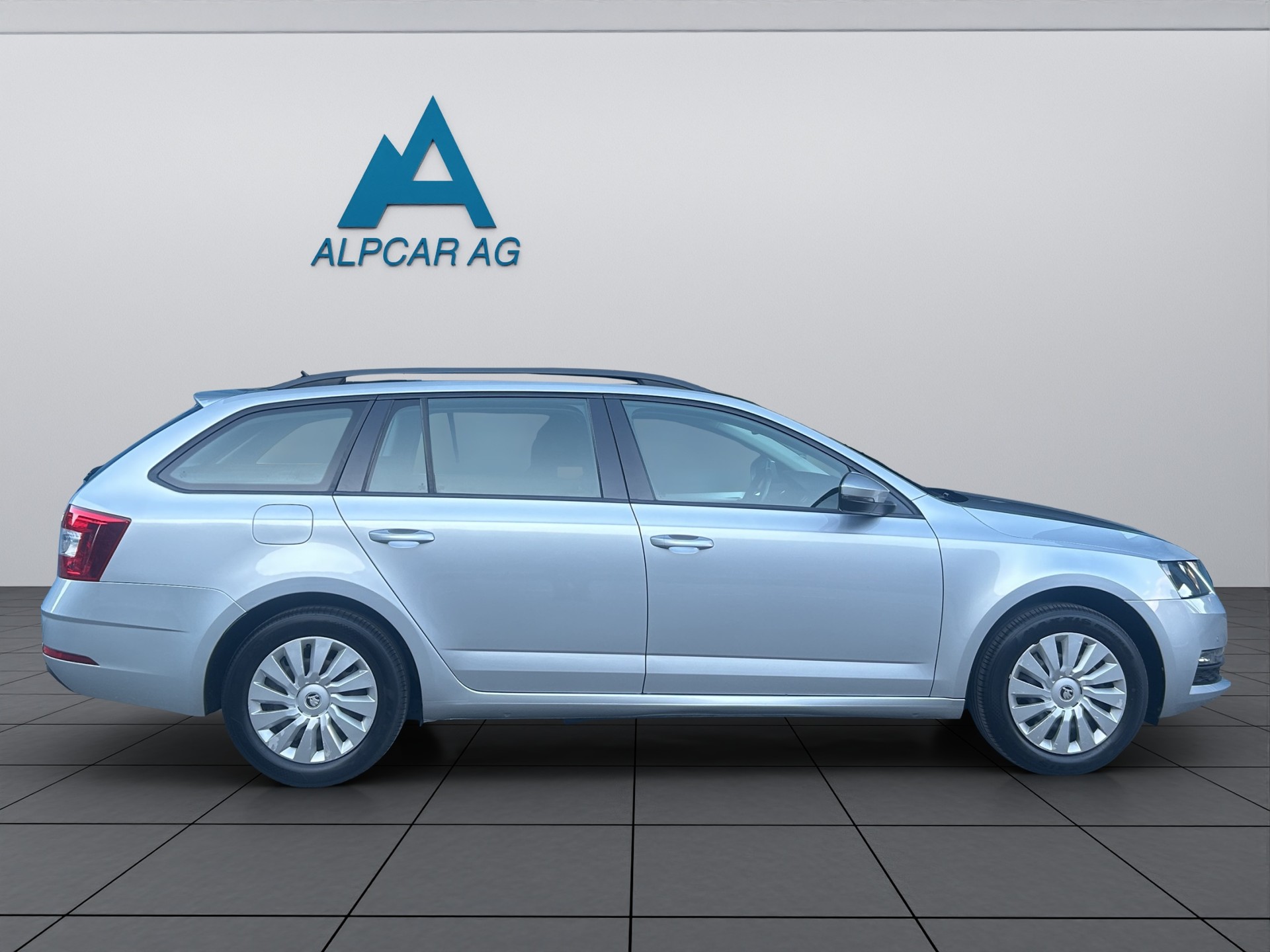 SKODA Octavia Combi 2.0 TDI Ambition 4x4 DSG-image-7