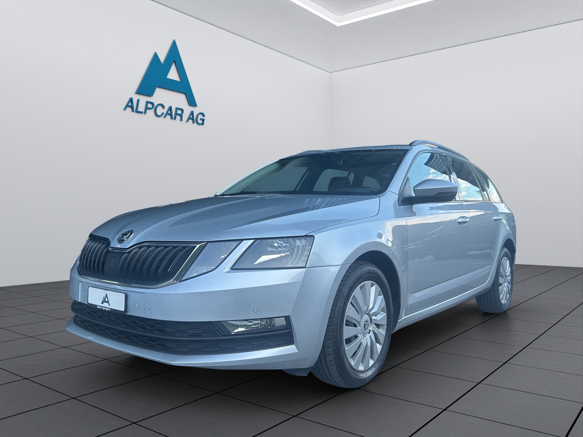 SKODA Octavia Combi 2.0 TDI Ambition 4x4 DSG-image-2