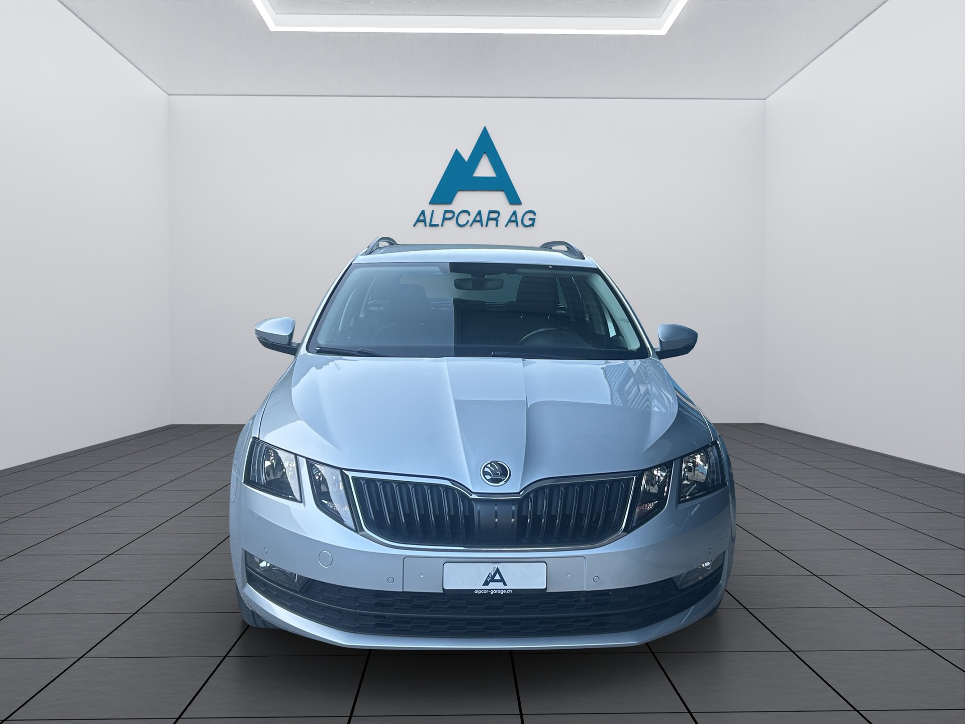 SKODA Octavia Combi 2.0 TDI Ambition 4x4 DSG-image-1