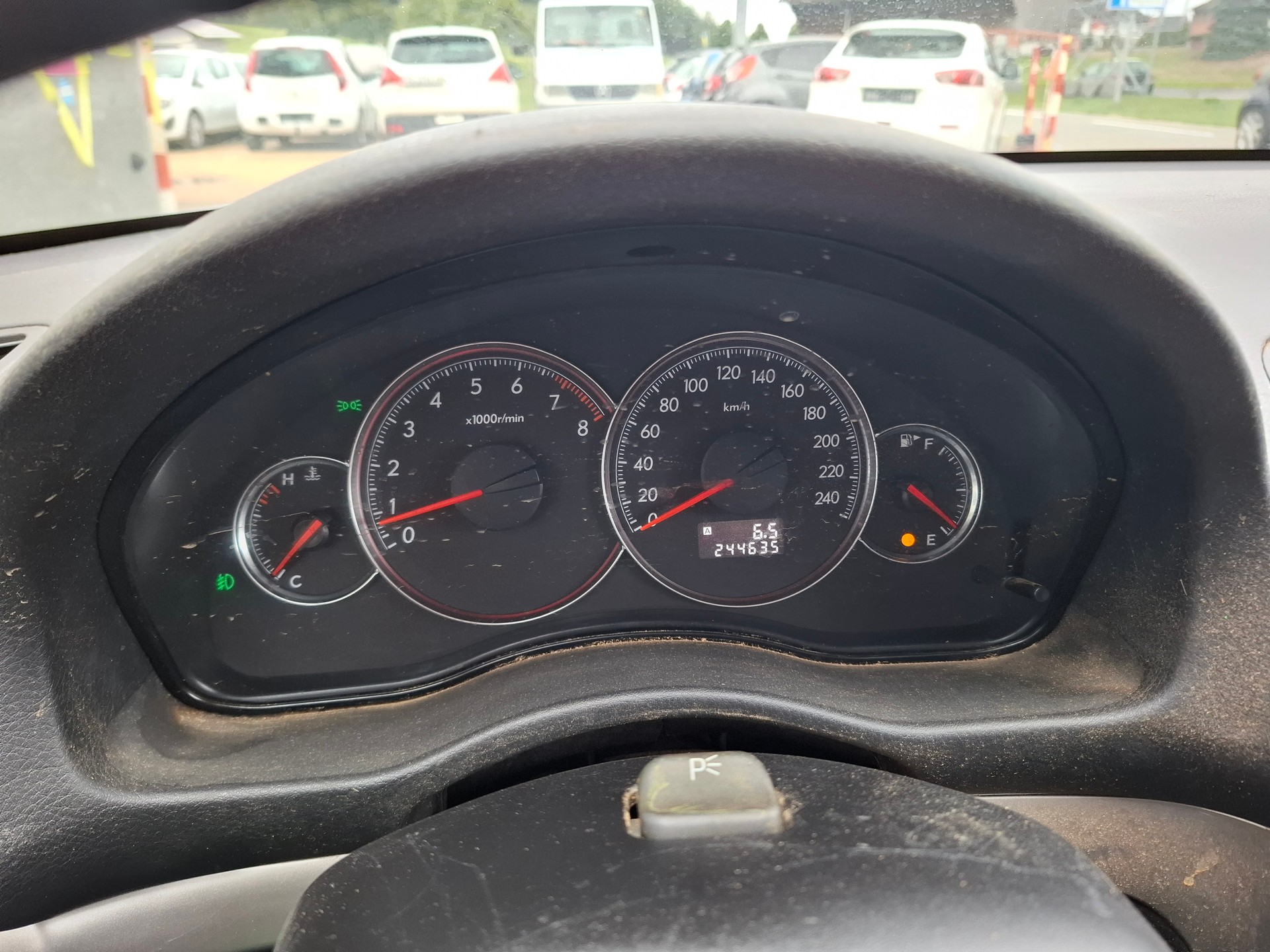 SUBARU Legacy 2.0R AWD Swiss-image-11