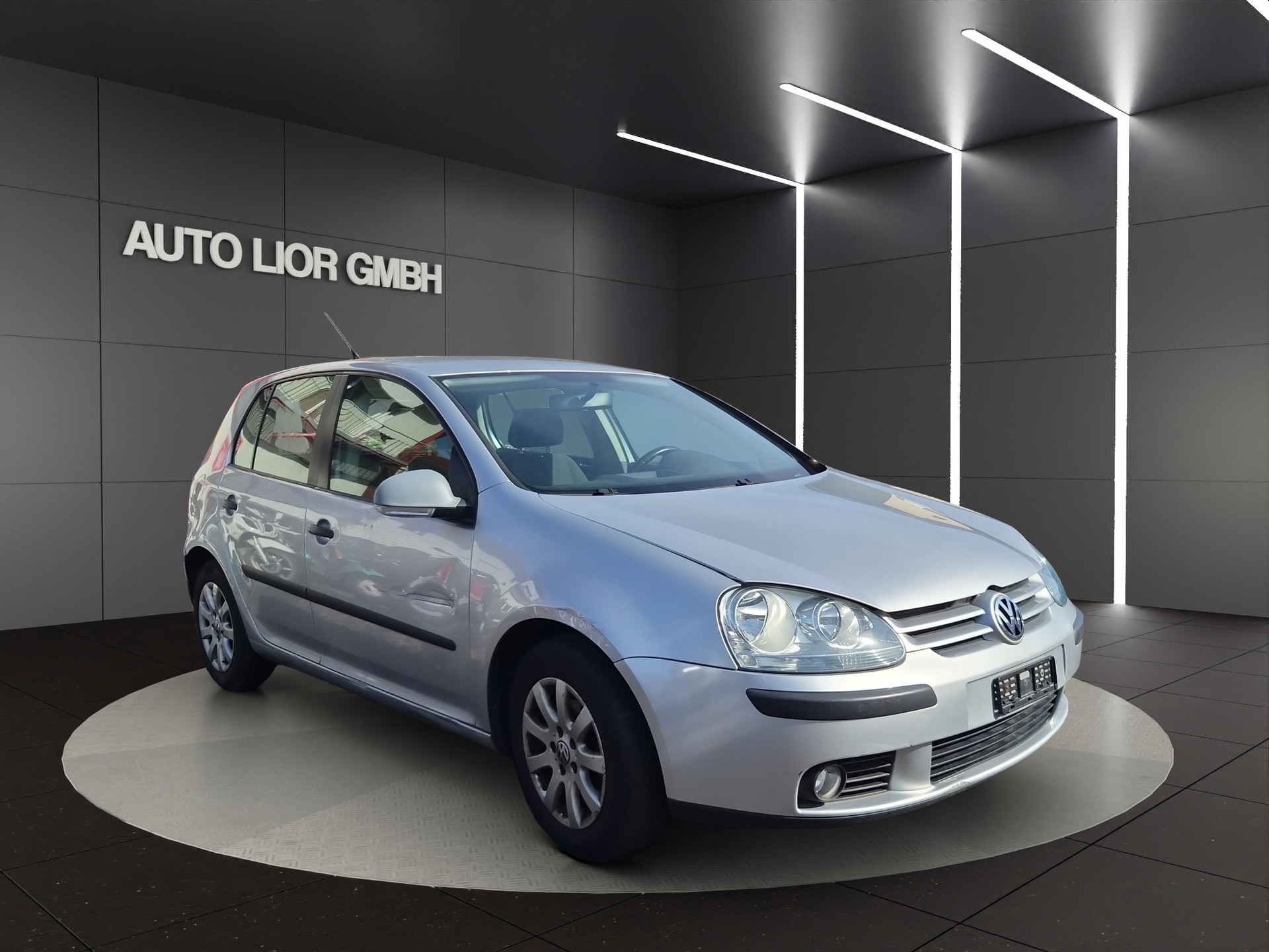 VW Golf 1.6 FSI Trendline-image-0
