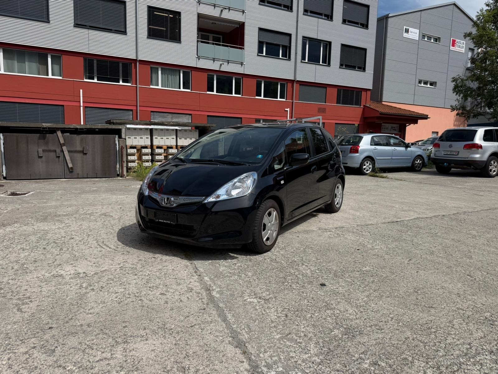 HONDA Jazz 1.3i Hybrid Exclusive CVT-image-1
