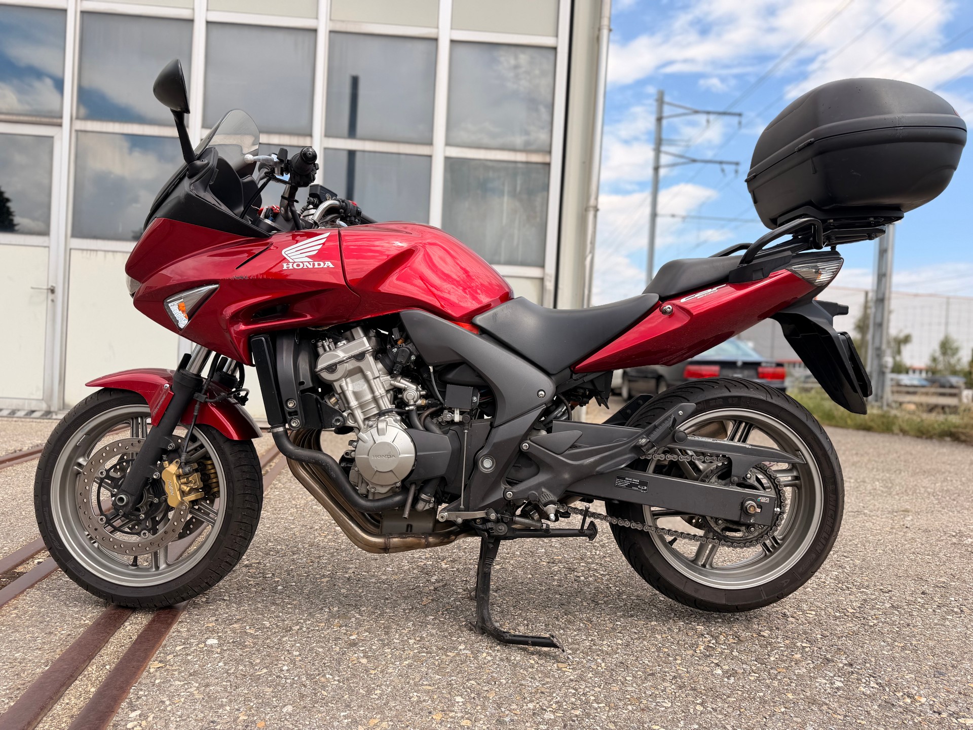 HONDA CBF 600 SA ABS-image-5