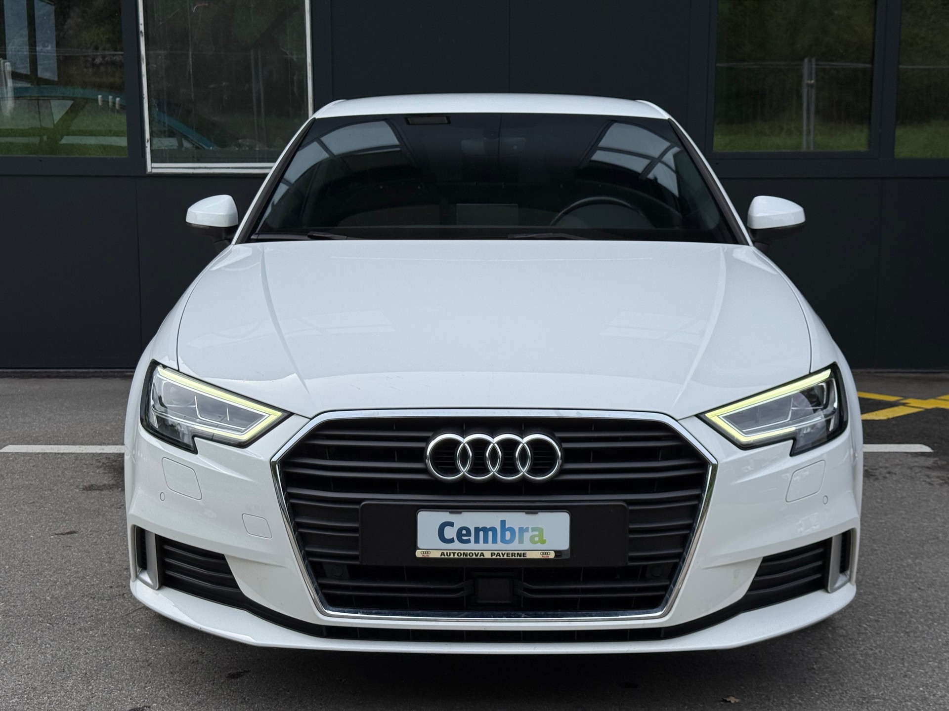 AUDI A3 Sportback 1.4 TFSI S-tronic-image-2