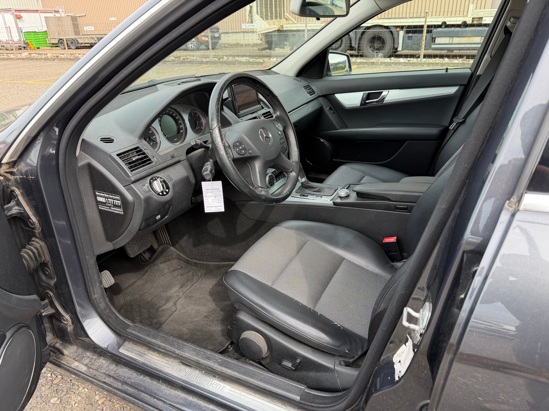 MERCEDES-BENZ C 220 CDI Avantgarde Automatic-image-8