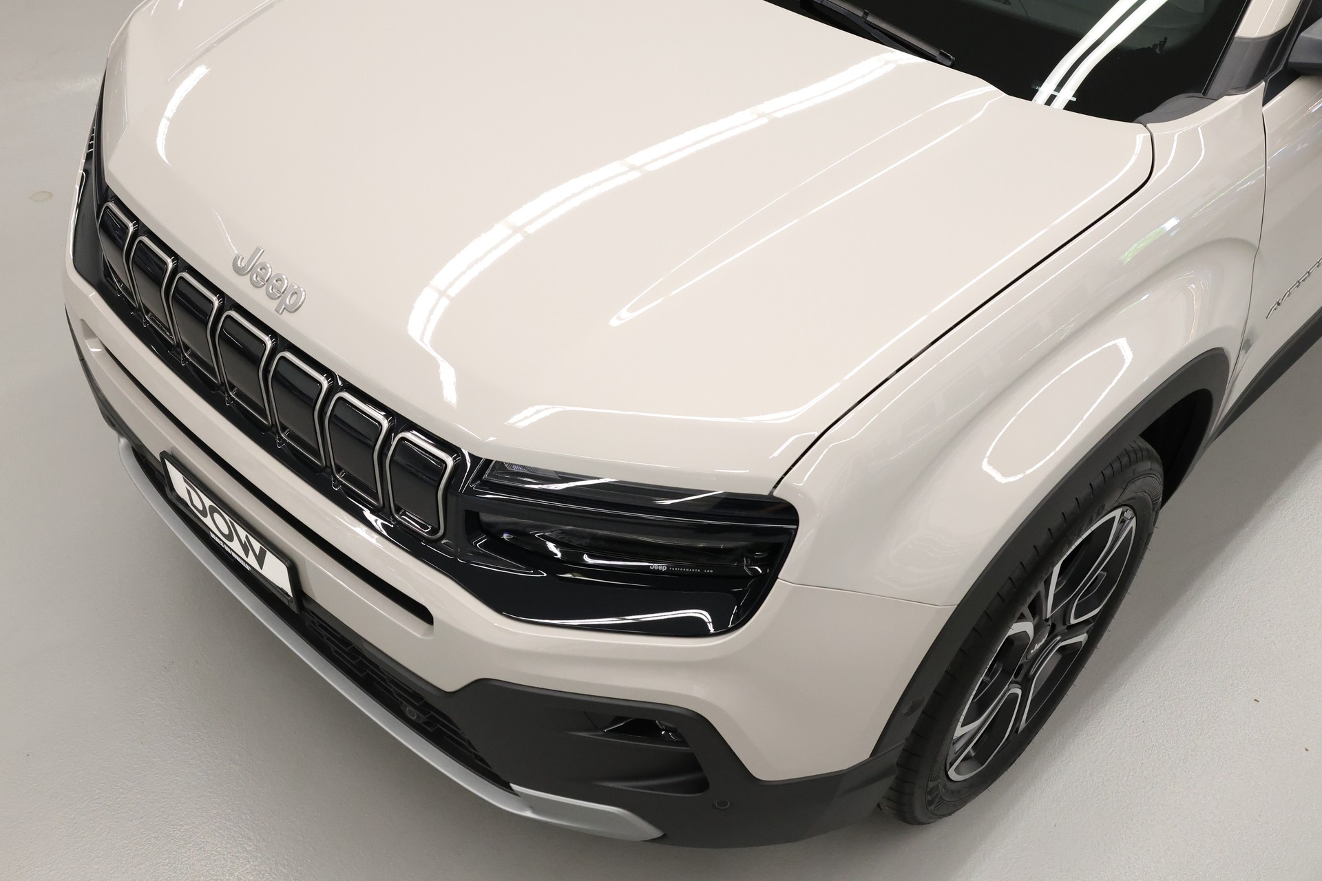 JEEP Avenger 1.2 MHEV Summit-image-4