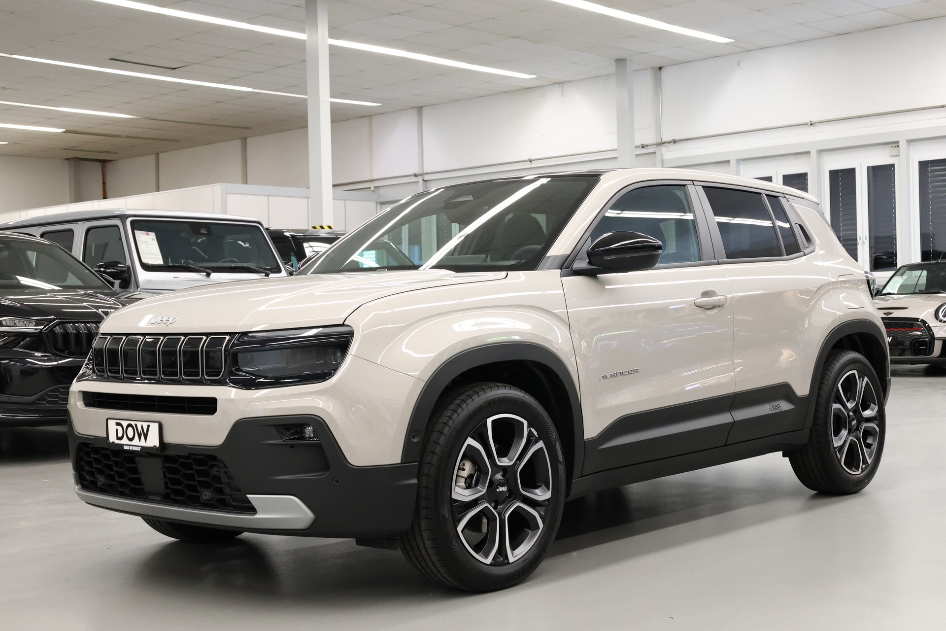 JEEP Avenger 1.2 MHEV Summit-showroom-element-2