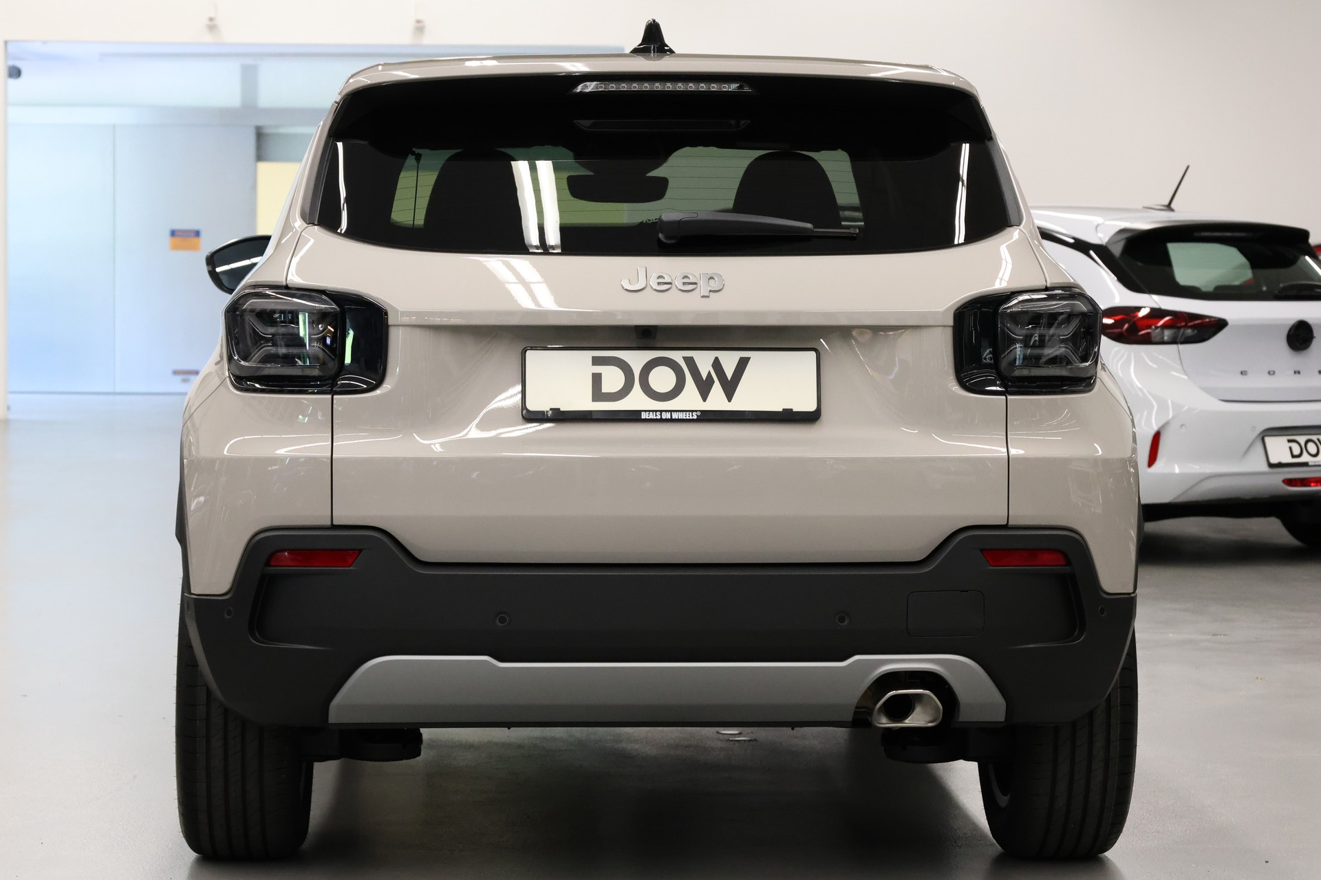 JEEP Avenger 1.2 MHEV Summit-image-10