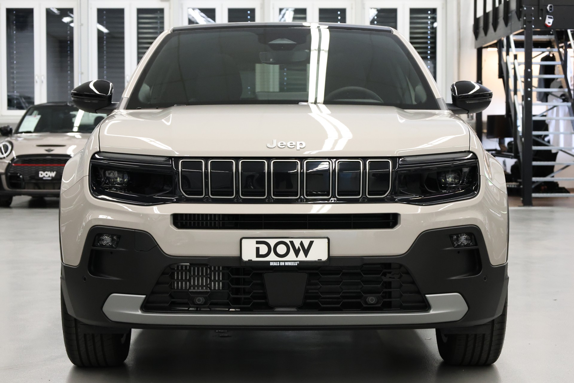 JEEP Avenger 1.2 MHEV Summit-image-5