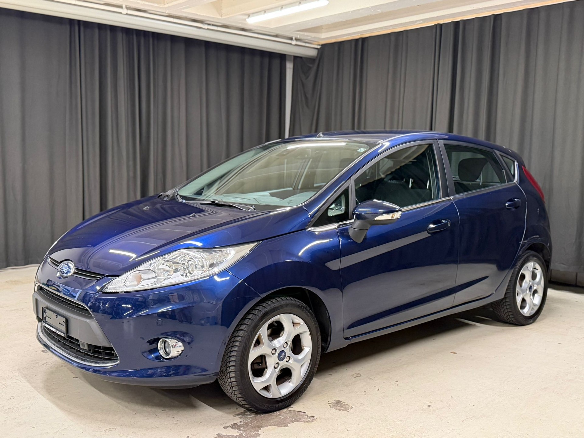 FORD Fiesta 1.6 16V Titanium-image-0