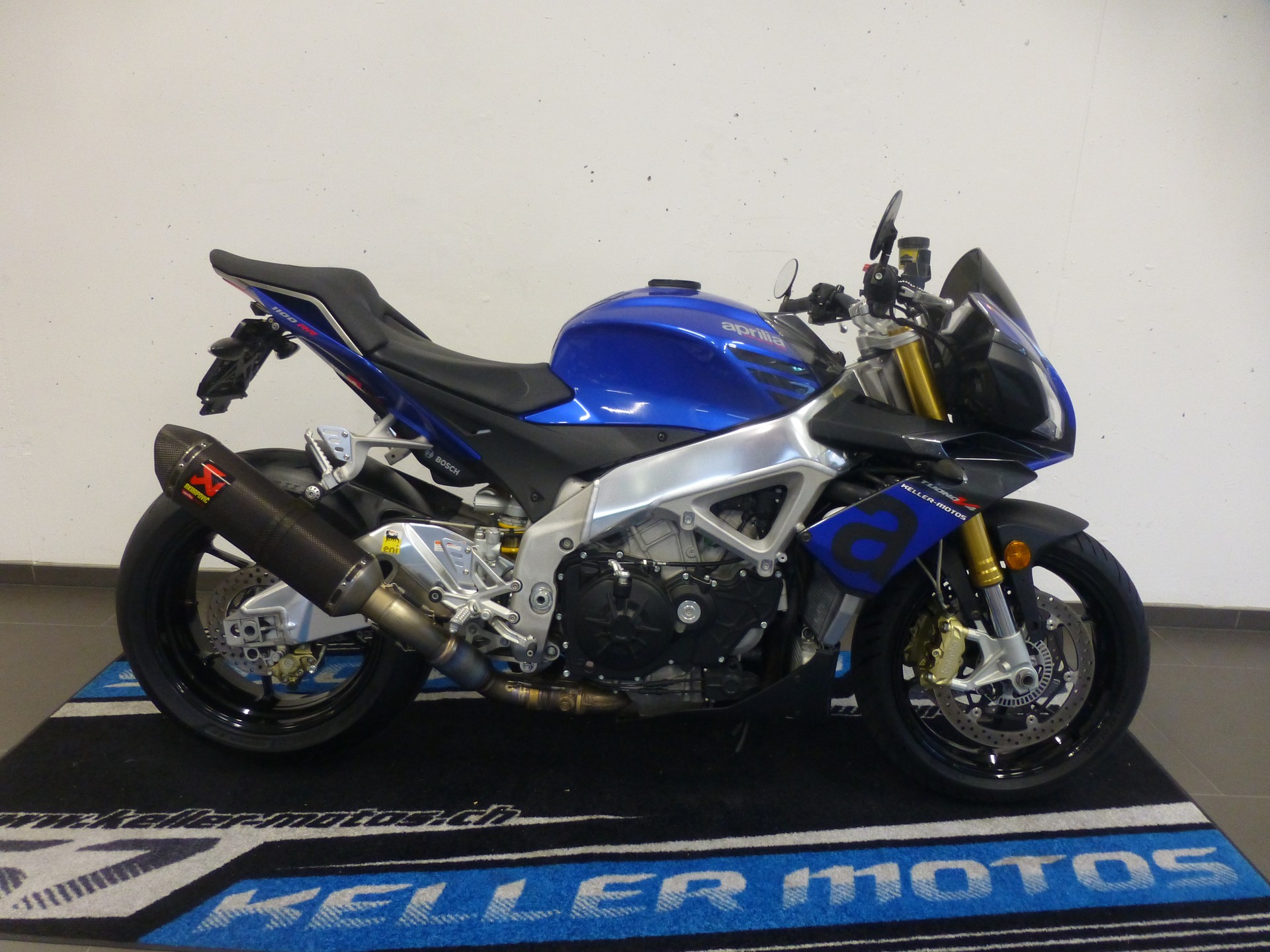 APRILIA Tuono V4 1100 R