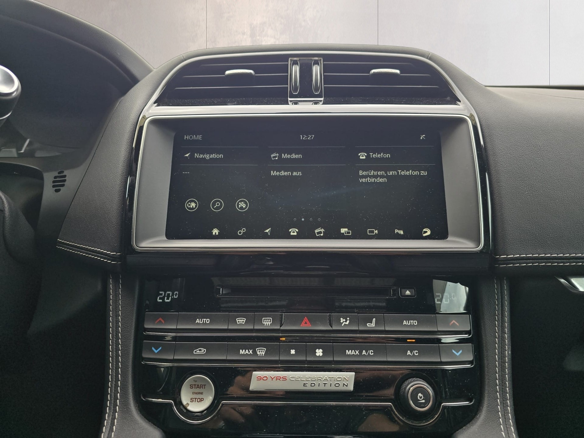 JAGUAR F-Pace 2.0d R-Sport AWD Automatik-image-10