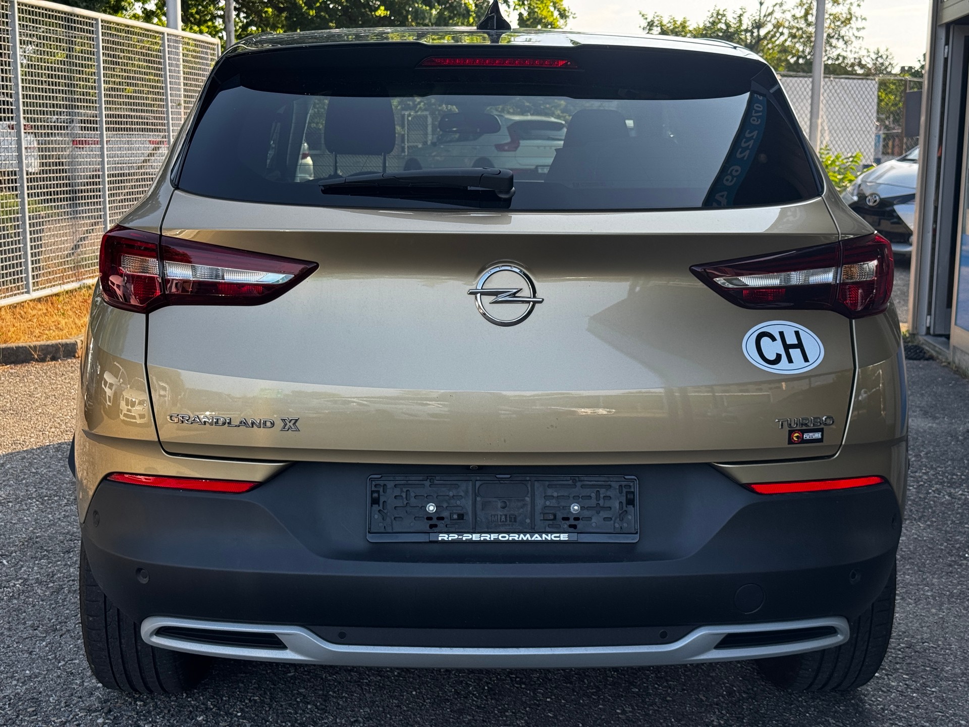 OPEL Grandland X 1.2i TP Excellence Automatik-image-6