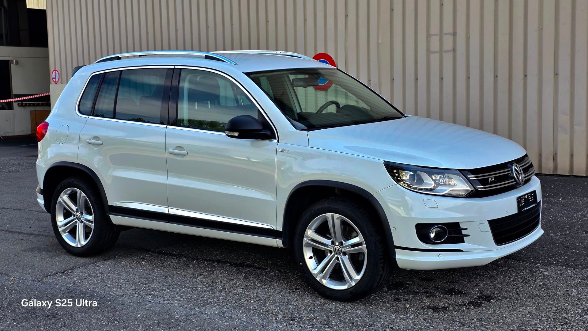 VW Tiguan 2.0 TDI BMT Cup R-Line 4Motion DSG-image-1