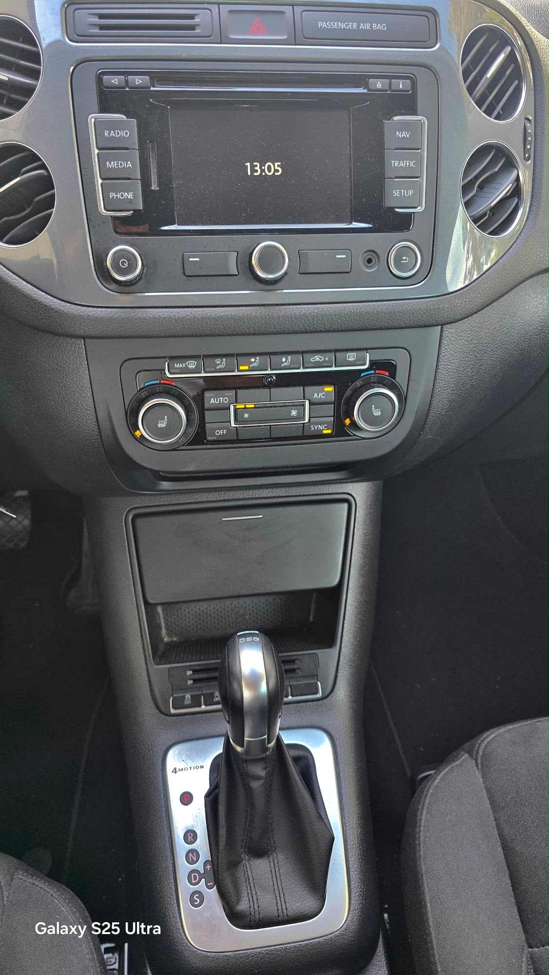 VW Tiguan 2.0 TDI BMT Cup R-Line 4Motion DSG-image-11