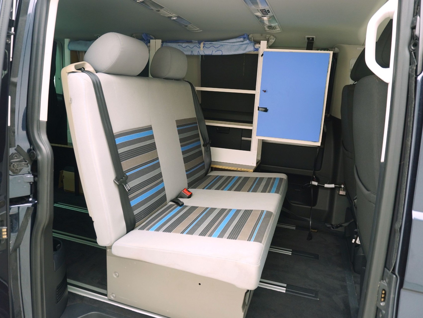 VW T6 Multivan 2.0 TDI Comfortline-image-11