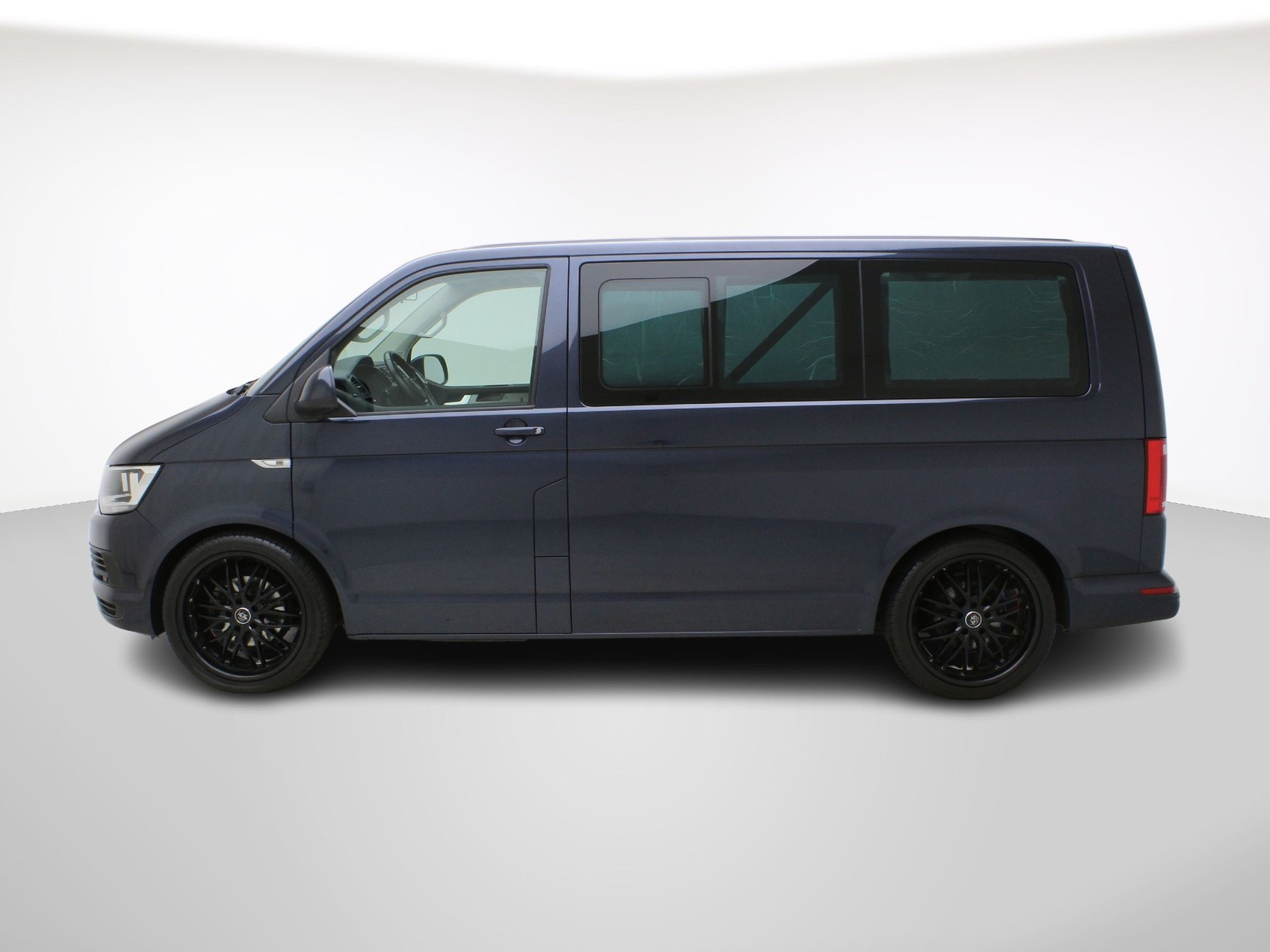 VW T6 Multivan 2.0 TDI Comfortline-image-2