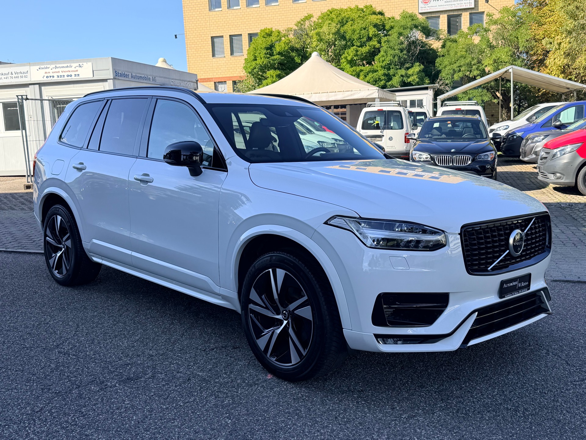 VOLVO XC90 B5 Diesel AWD R-Design Geartronic-image-0