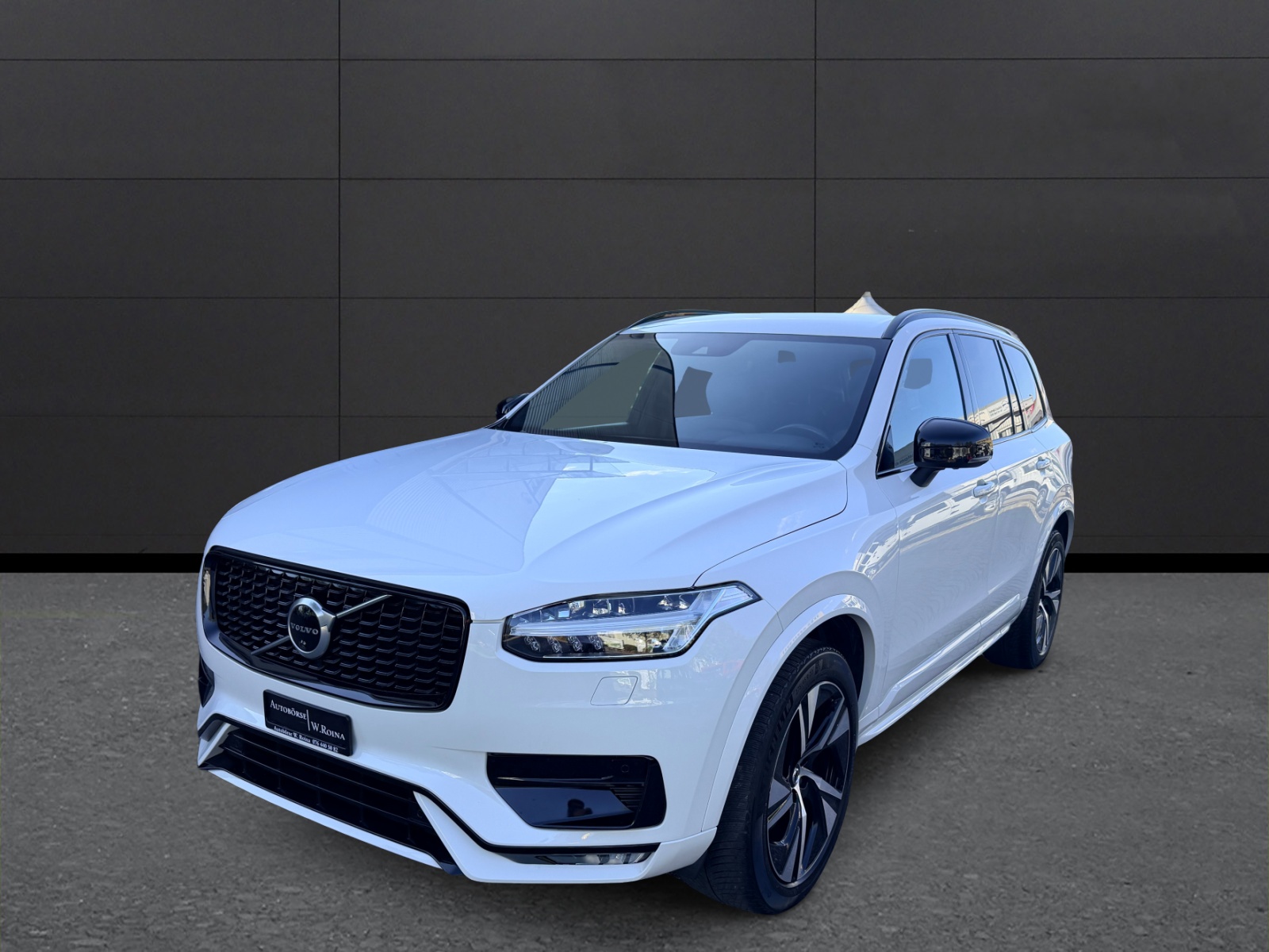 VOLVO XC90 B5 Diesel AWD R-Design Geartronic-image-6