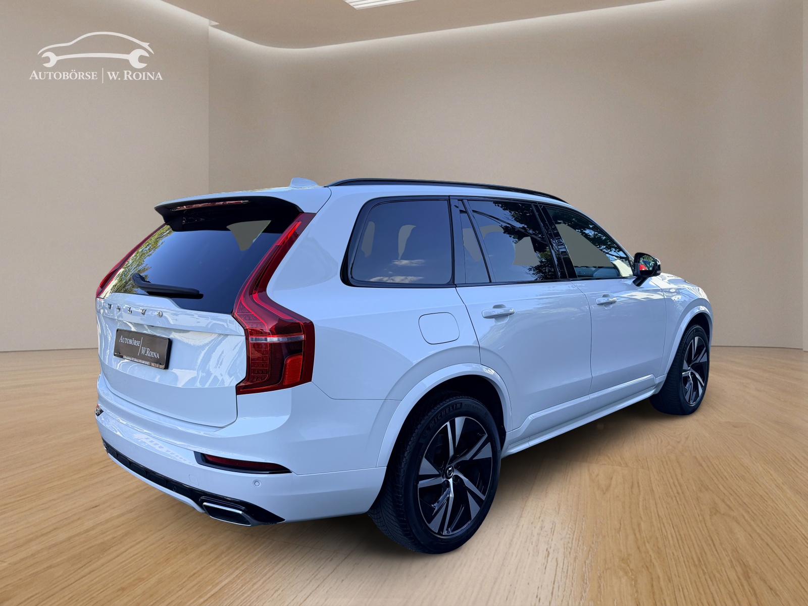 VOLVO XC90 B5 Diesel AWD R-Design Geartronic-showroom-element-2