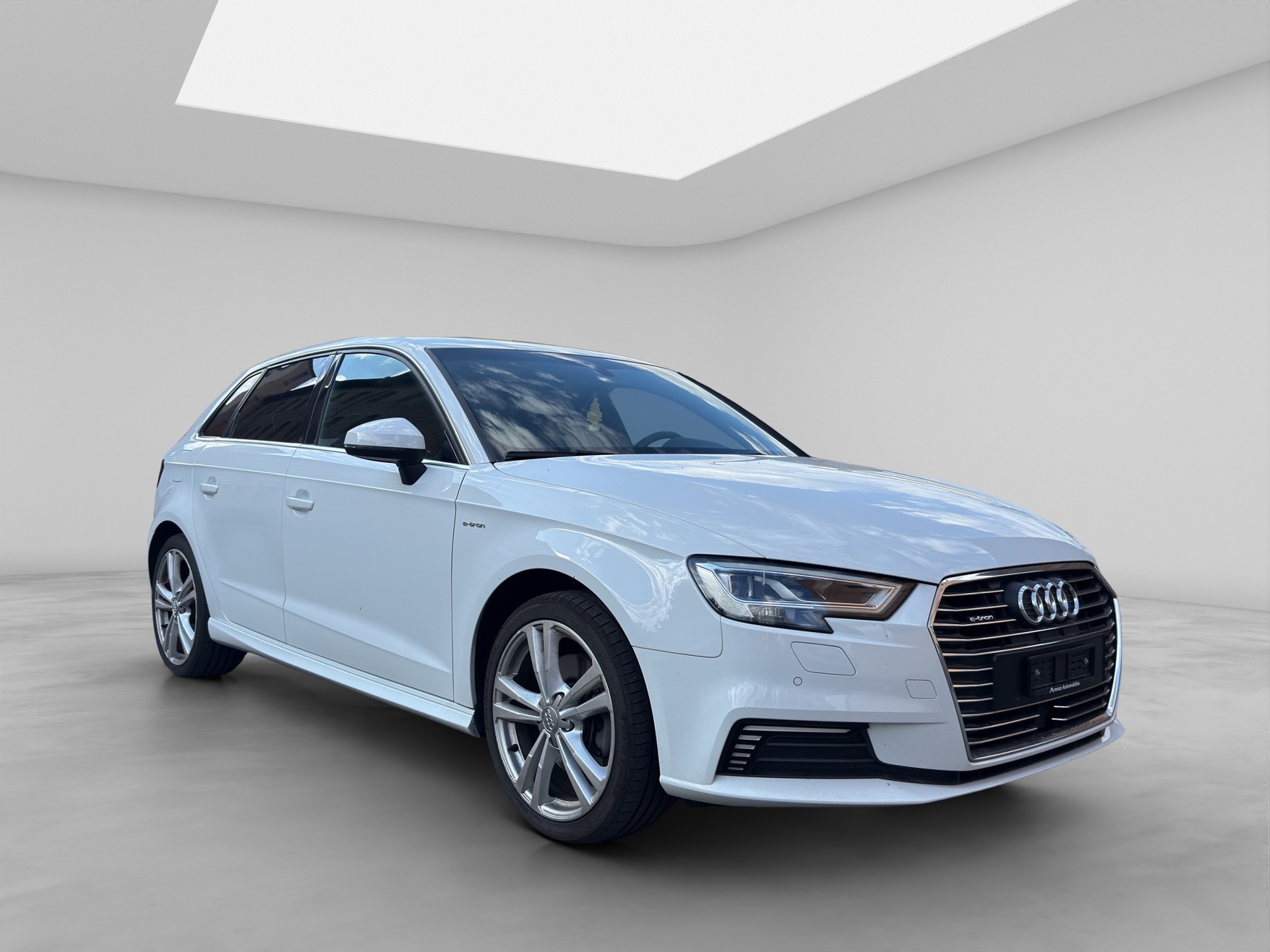 AUDI A3 Sportback 1.4 e-tron Sport S-tronic-image-7