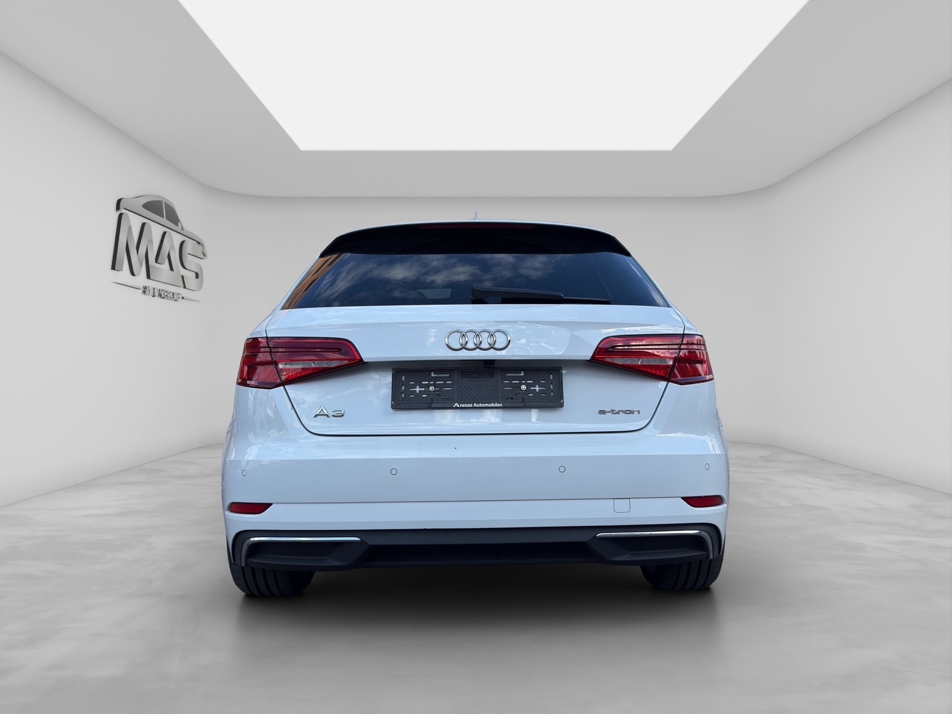 AUDI A3 Sportback 1.4 e-tron Sport S-tronic-image-4