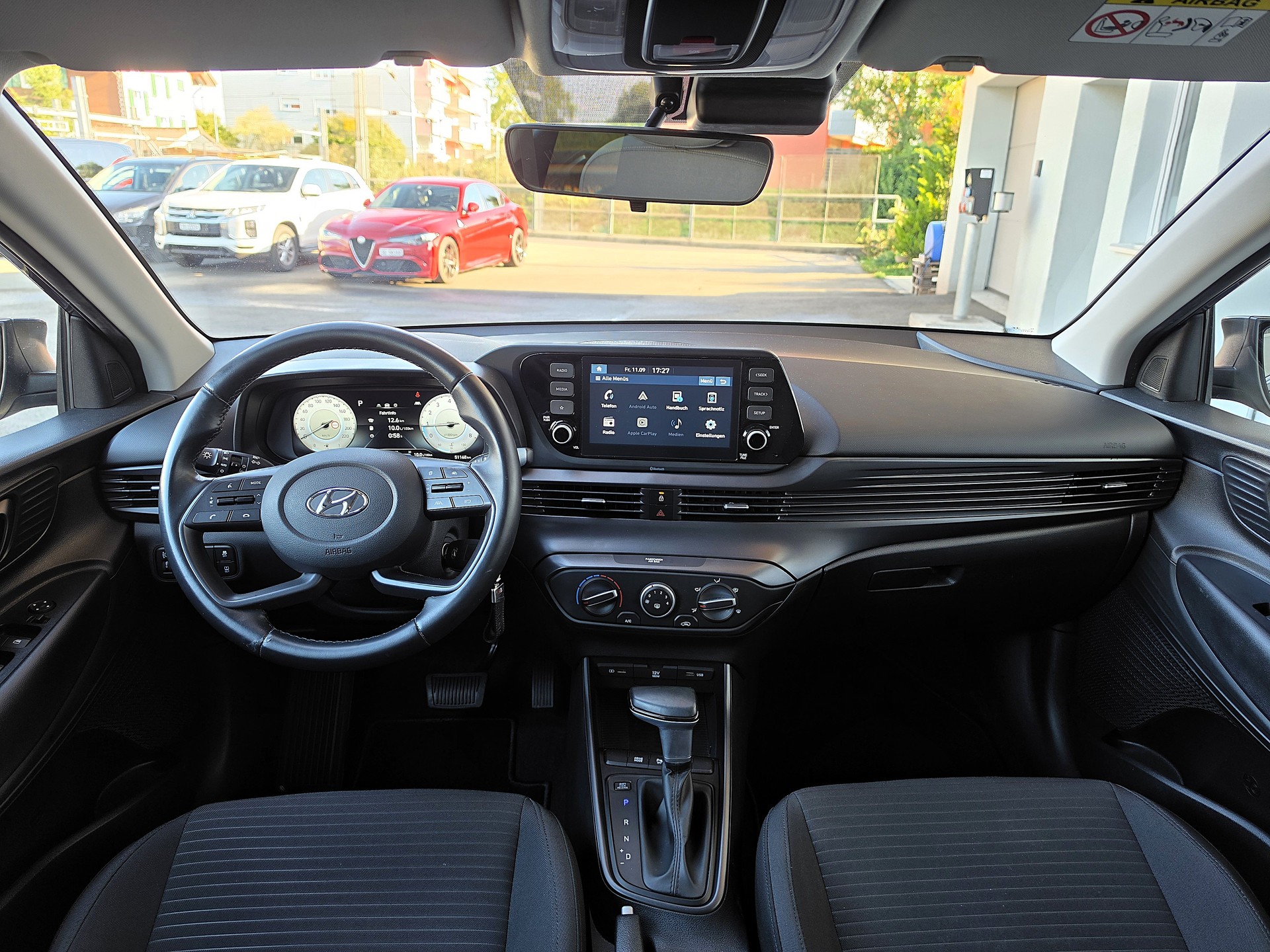 HYUNDAI i20 1.0 T-GDi Amplia-image-6