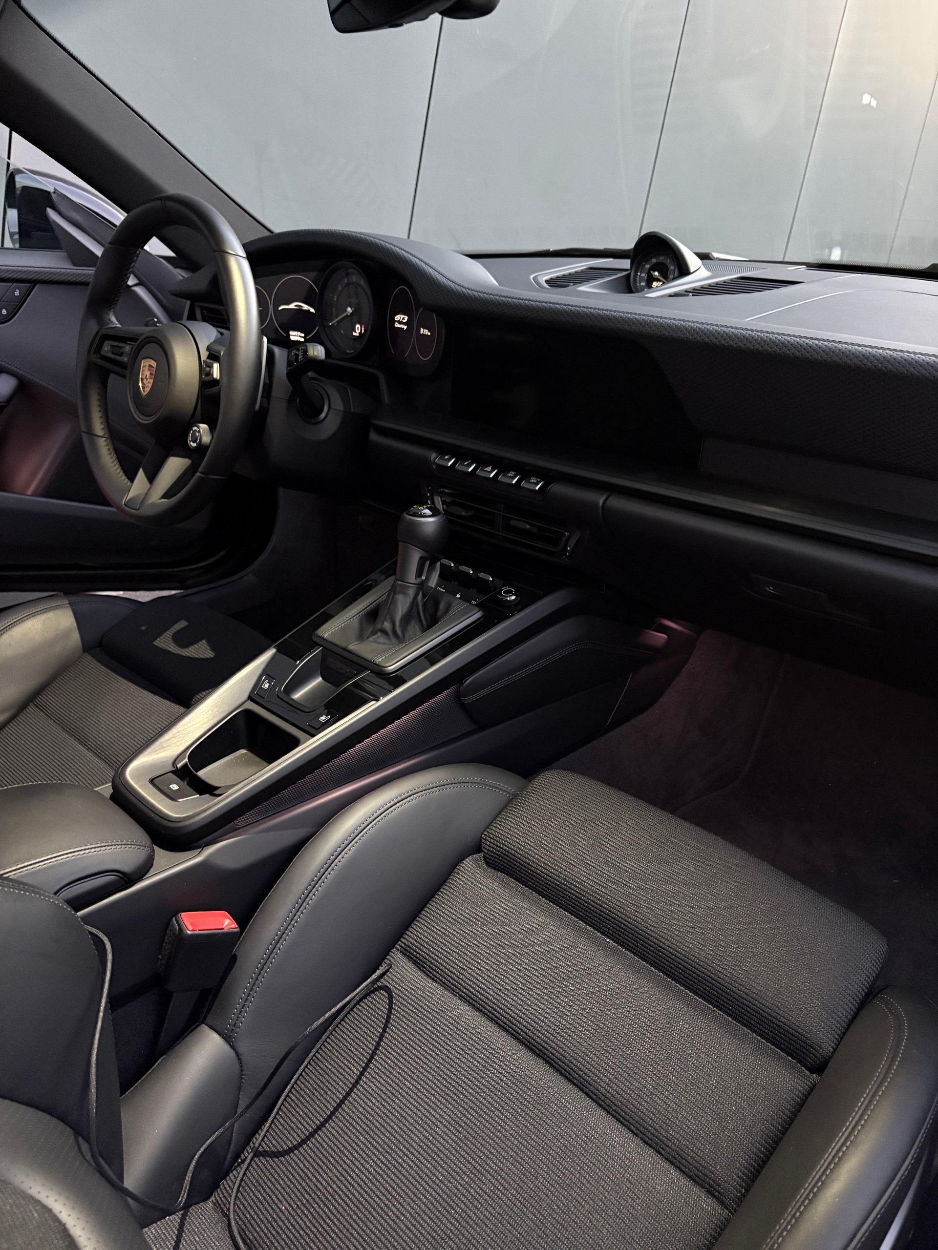 PORSCHE 4.0 GT3 Touring PDK-image-4