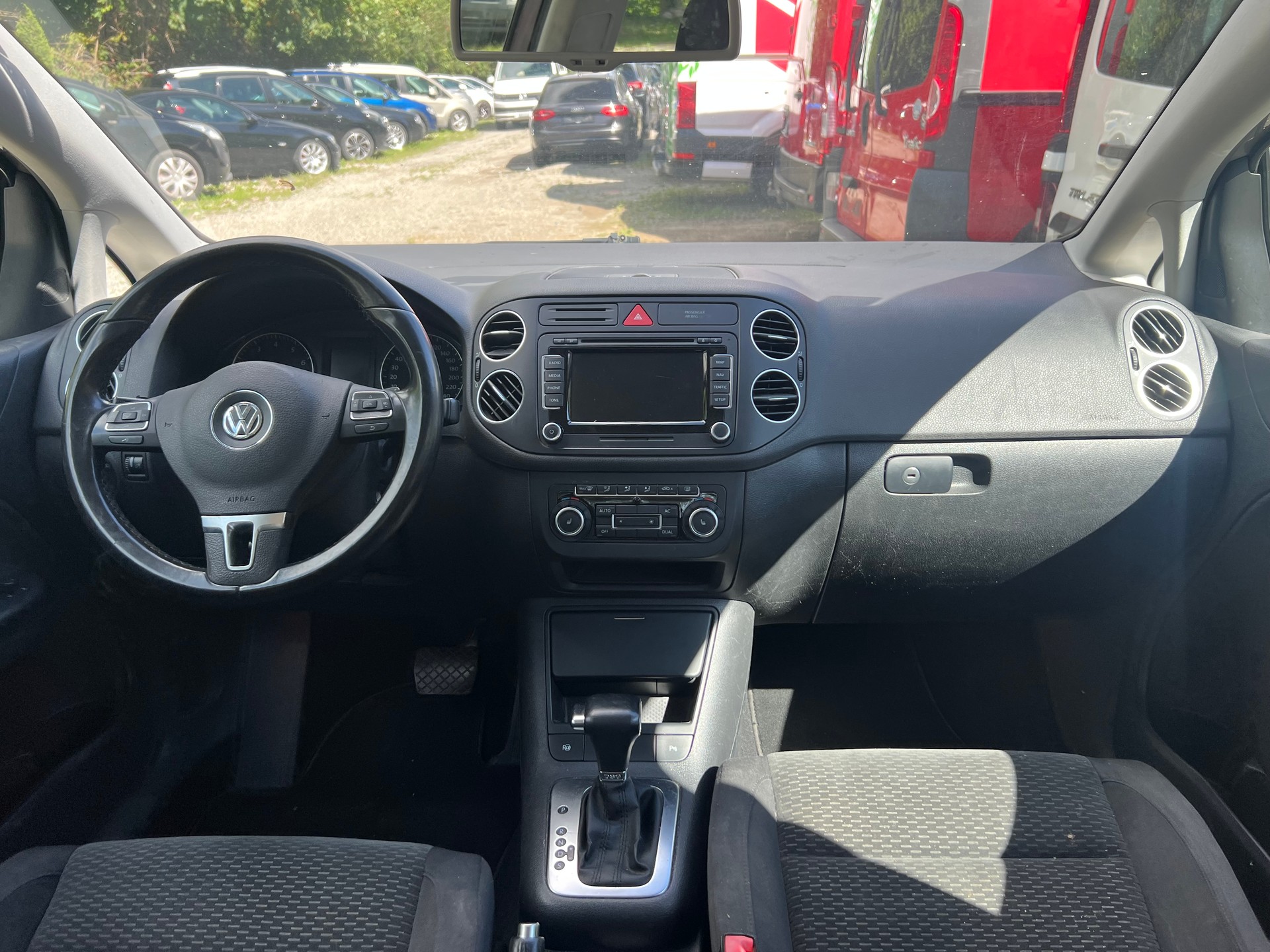 VW Golf Plus 1.4 TSI Comfortline DSG-image-9