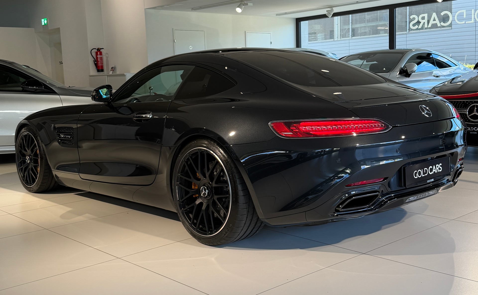 MERCEDES-BENZ AMG GT S Speedshift DCT-image-4