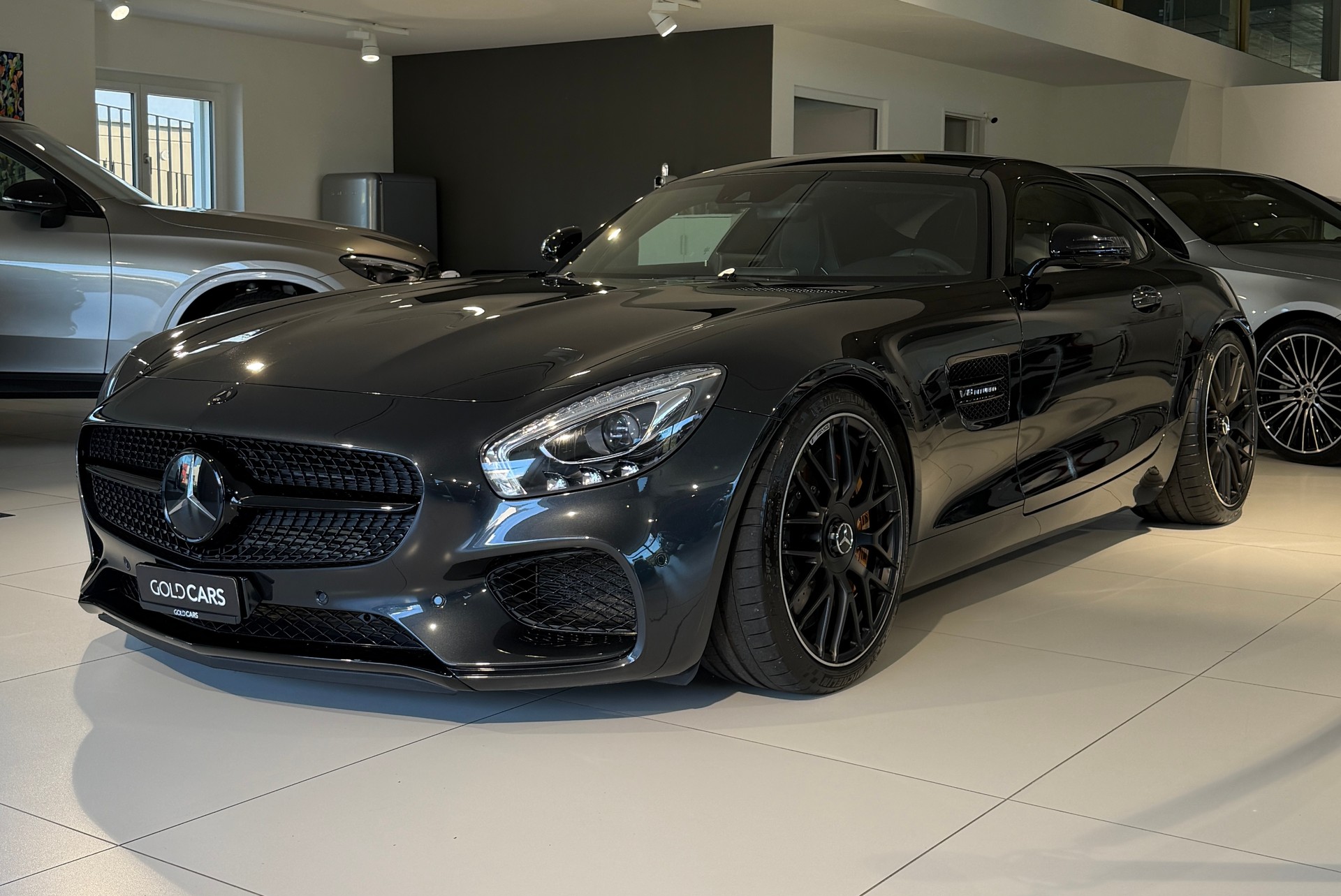 MERCEDES-BENZ AMG GT S Speedshift DCT-image-3