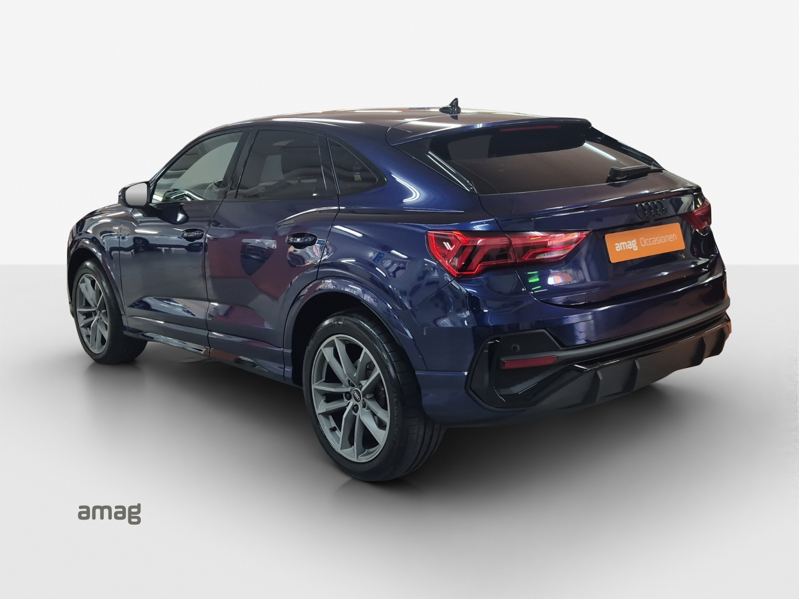 AUDI Q3 Sportback 35 TFSI S line Attraction S-tronic-image-2