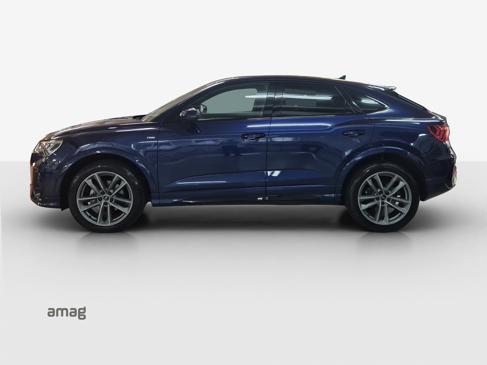 AUDI Q3 Sportback 35 TFSI S line Attraction S-tronic-image-1