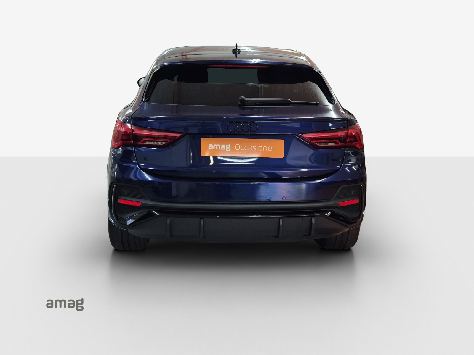 AUDI Q3 Sportback 35 TFSI S line Attraction S-tronic-image-3