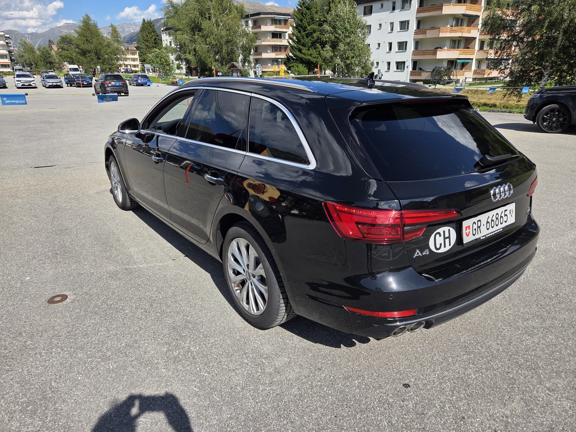 AUDI 2.0 TDI 190 quattro S-Tronic-image-4
